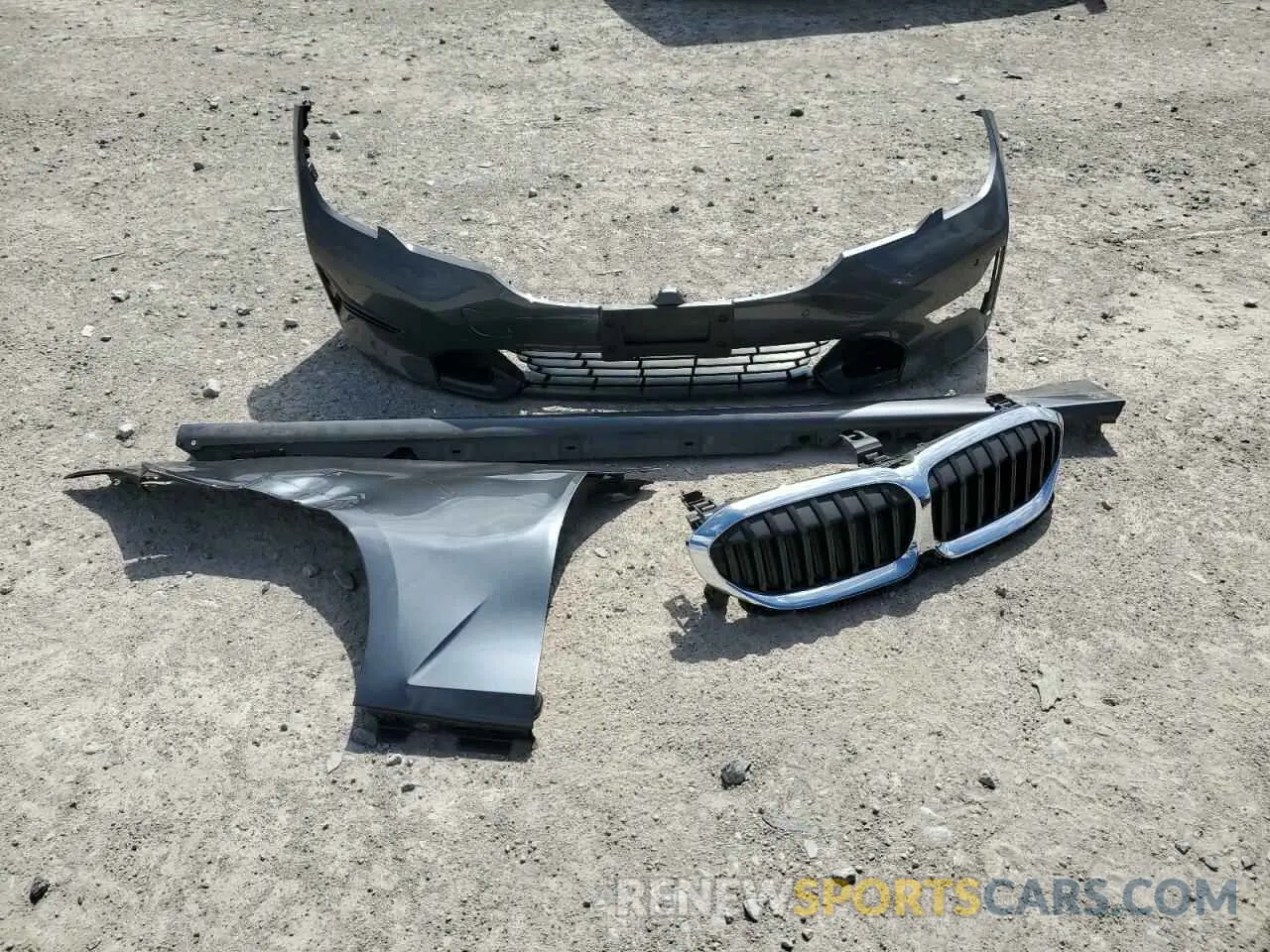 12 Photograph of a damaged car 3MW5R7J02M8C13169 BMW 3 SERIES 2021