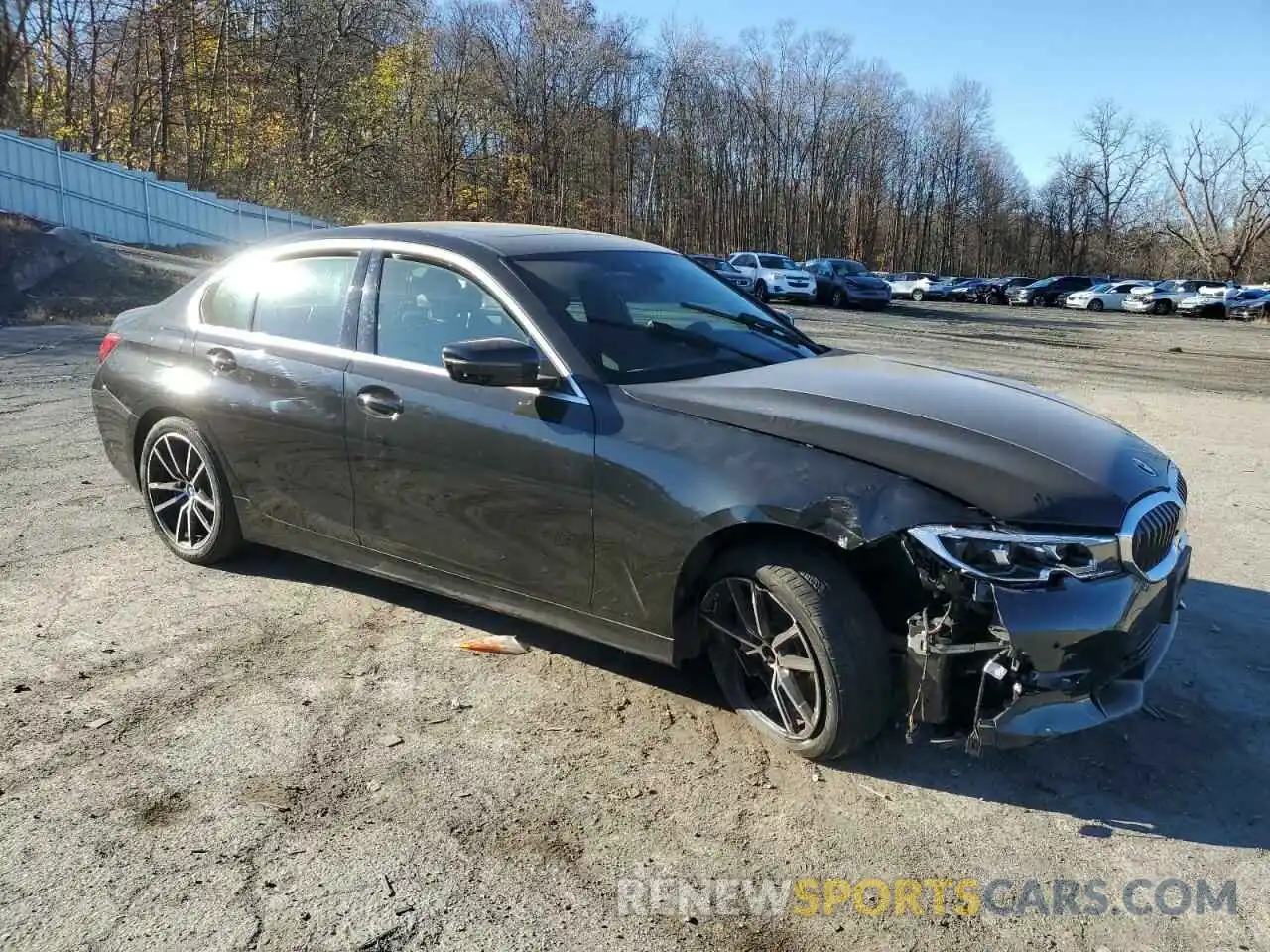 4 Photograph of a damaged car 3MW5R7J03M8B64760 BMW 3 SERIES 2021