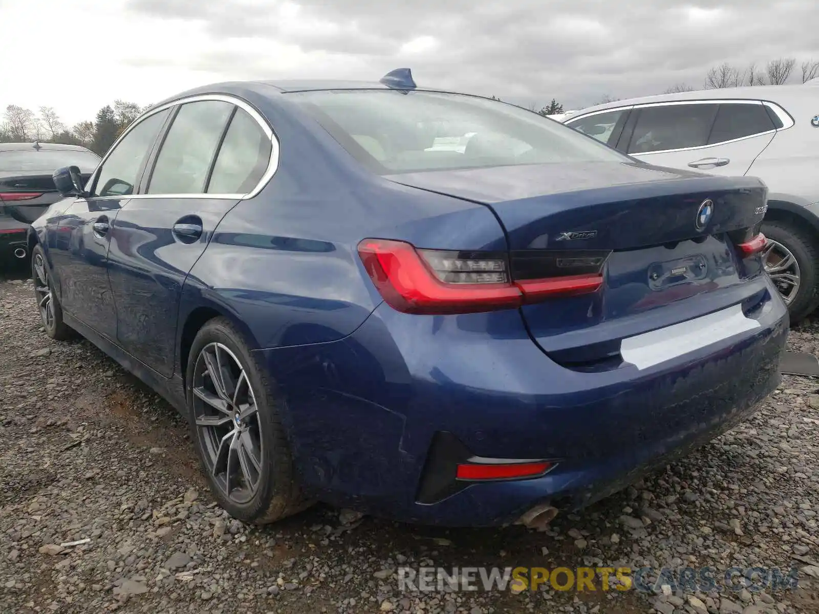 3 Photograph of a damaged car 3MW5R7J03M8C10443 BMW 3 SERIES 2021