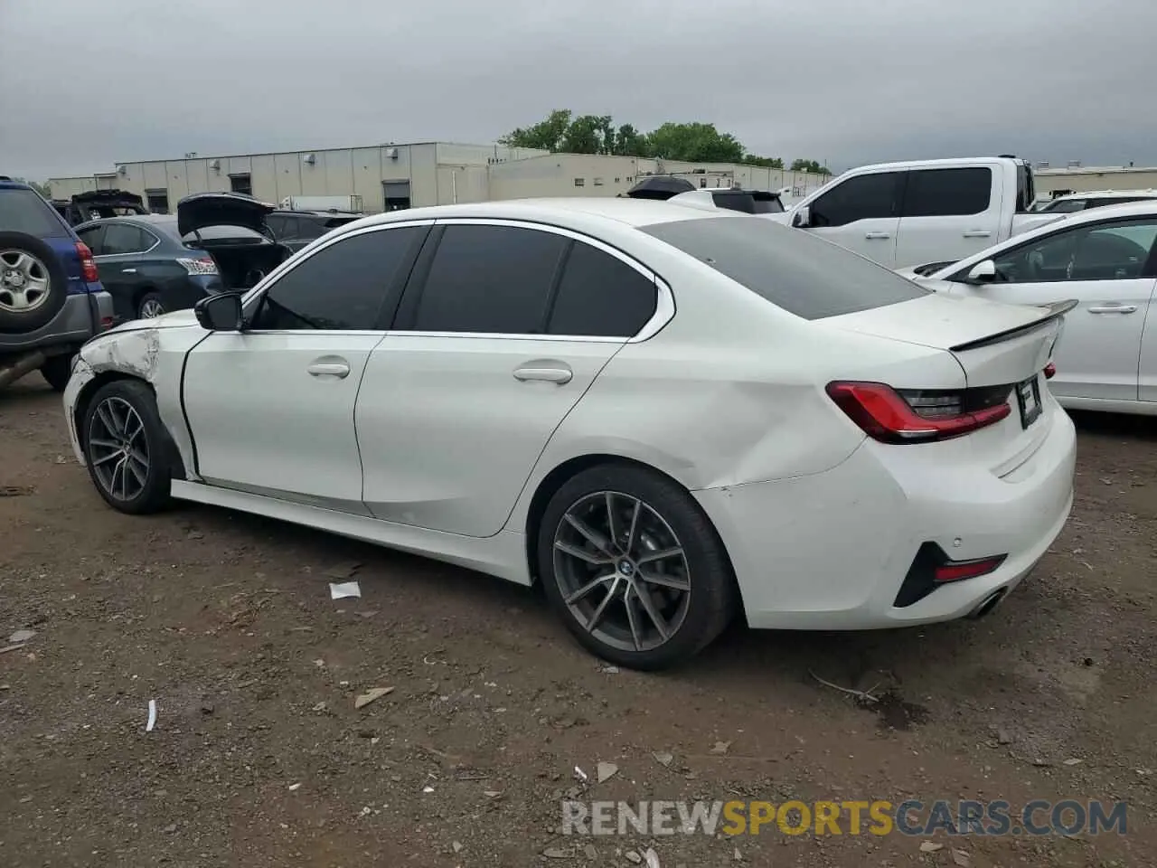 2 Photograph of a damaged car 3MW5R7J04M8B48387 BMW 3 SERIES 2021