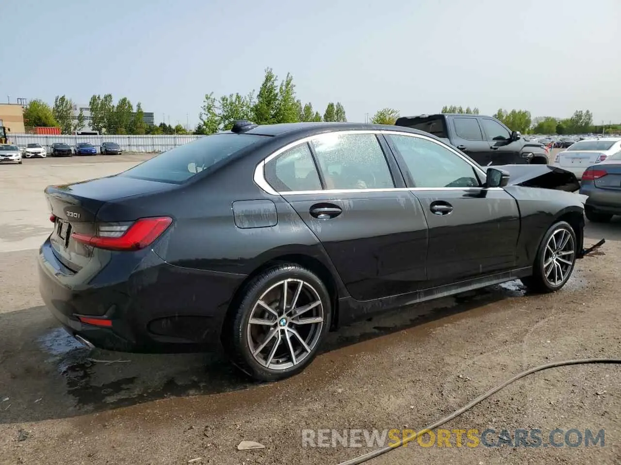 3 Photograph of a damaged car 3MW5R7J04M8B73239 BMW 3 SERIES 2021