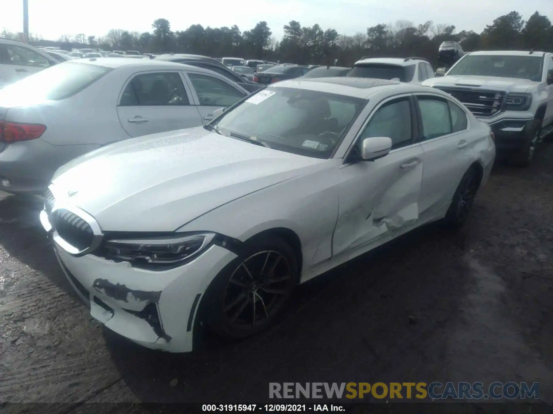 6 Photograph of a damaged car 3MW5R7J04M8B77825 BMW 3 SERIES 2021