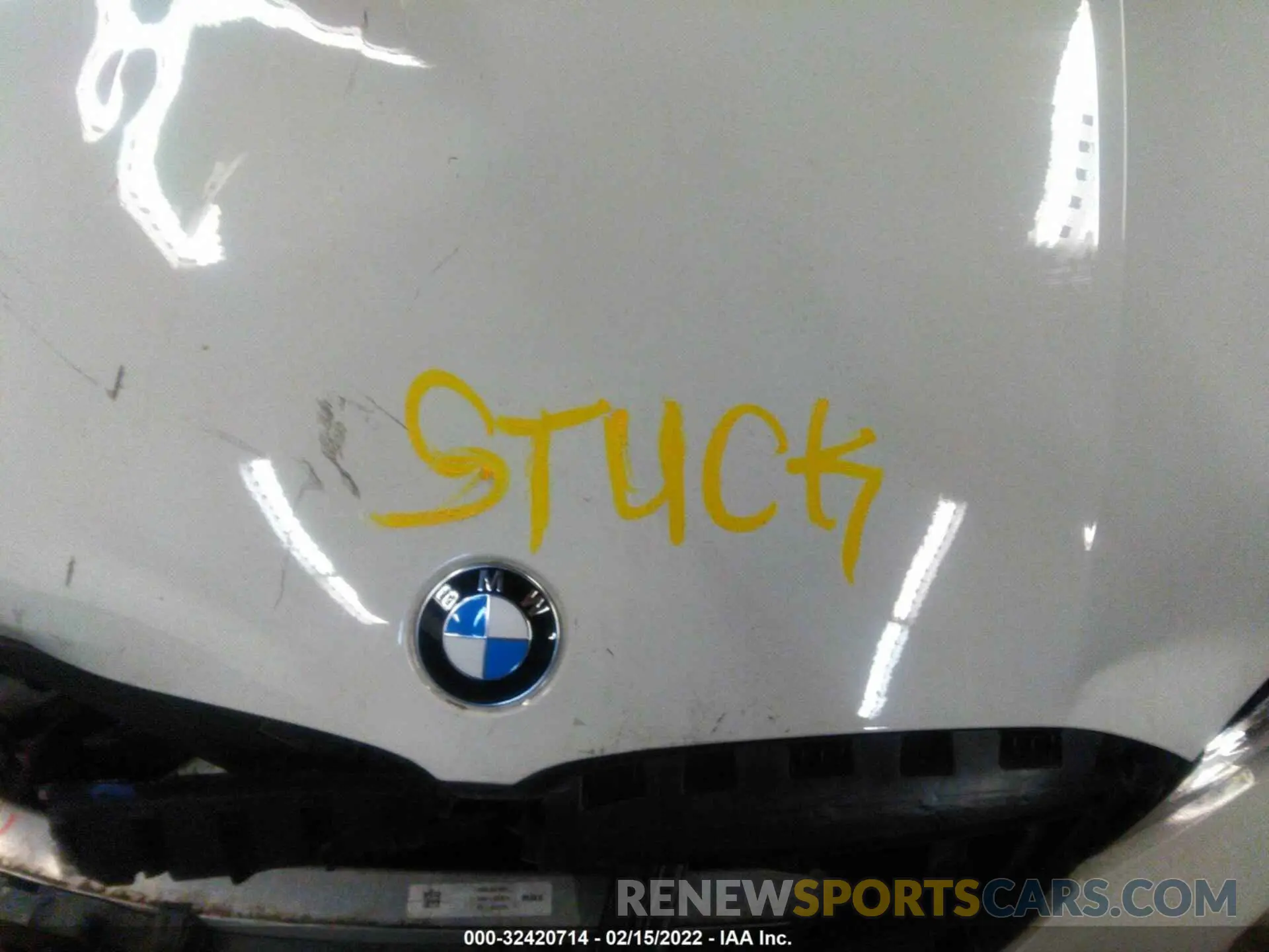 10 Photograph of a damaged car 3MW5R7J05M8B49676 BMW 3 SERIES 2021