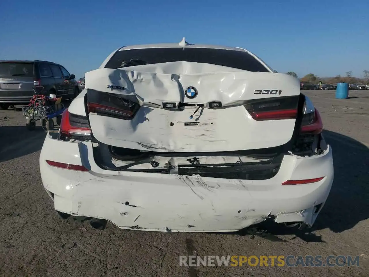 6 Photograph of a damaged car 3MW5R7J05M8B52724 BMW 3 SERIES 2021