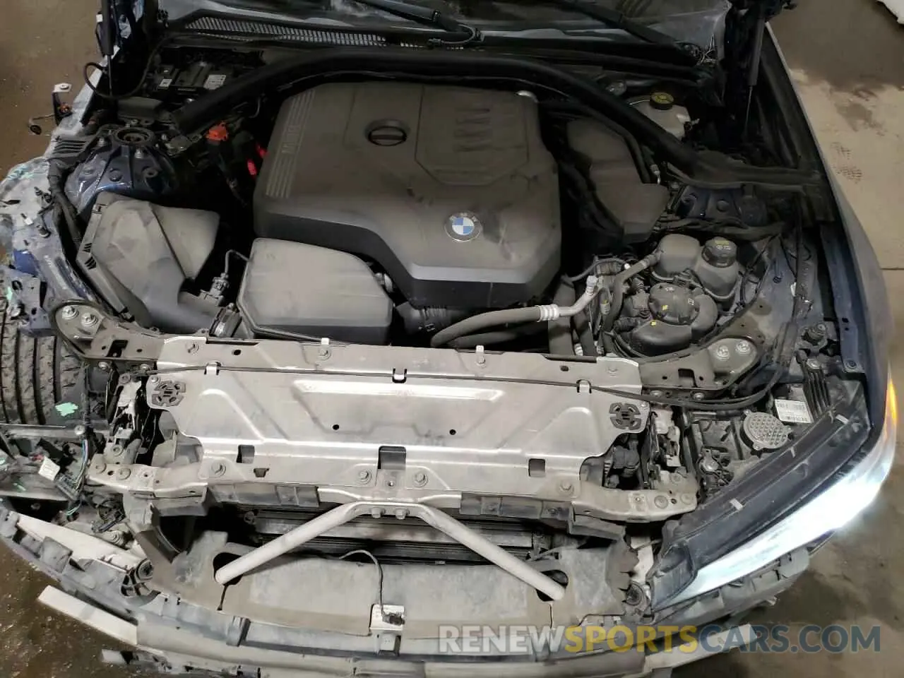 11 Photograph of a damaged car 3MW5R7J05M8B65599 BMW 3 SERIES 2021