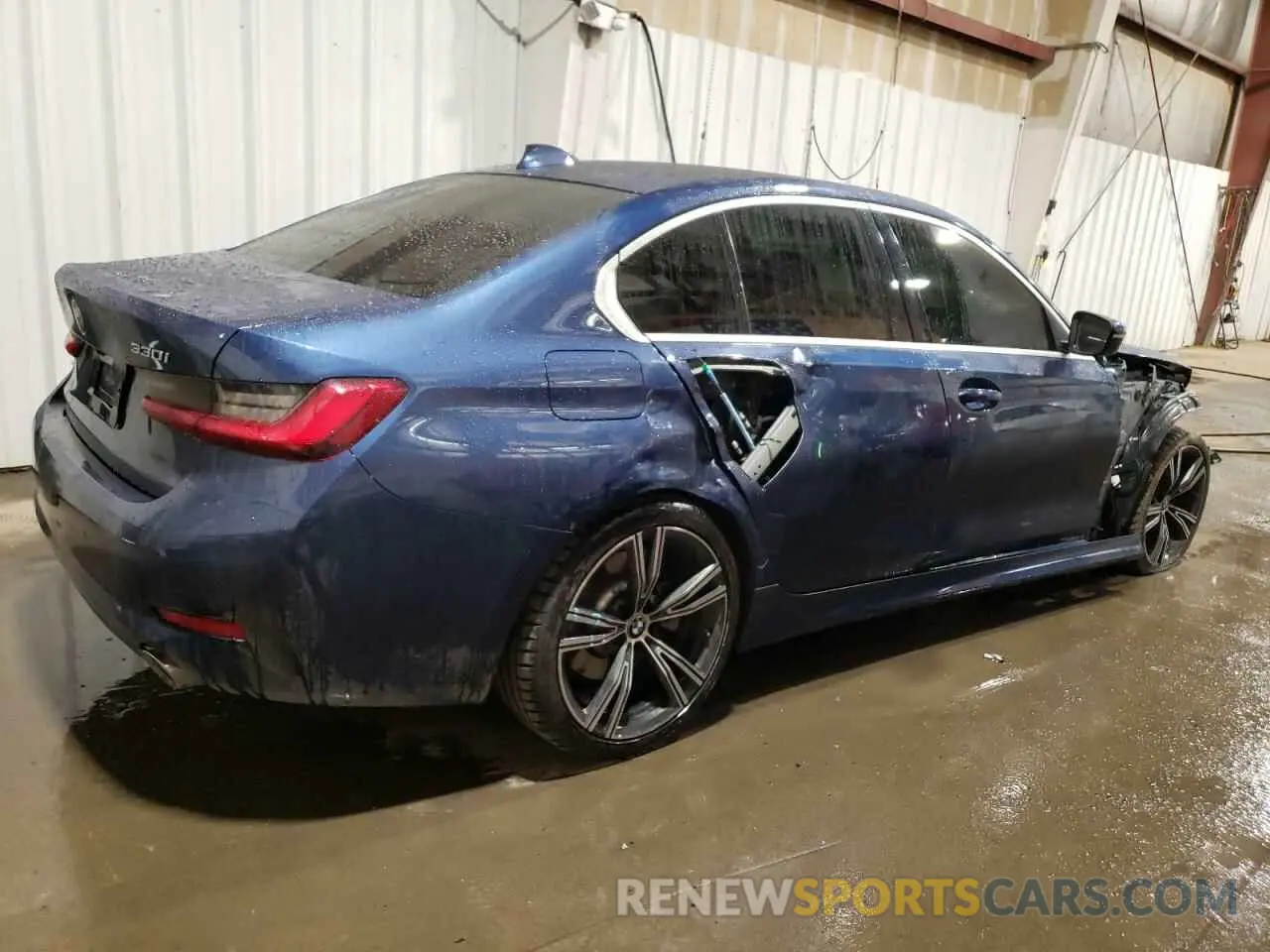 3 Photograph of a damaged car 3MW5R7J05M8B65599 BMW 3 SERIES 2021