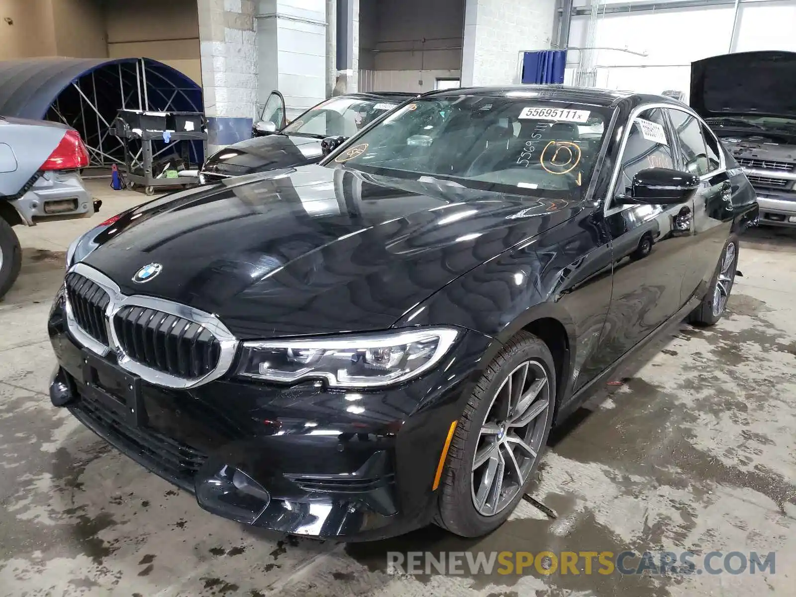 2 Photograph of a damaged car 3MW5R7J05M8B76313 BMW 3 SERIES 2021