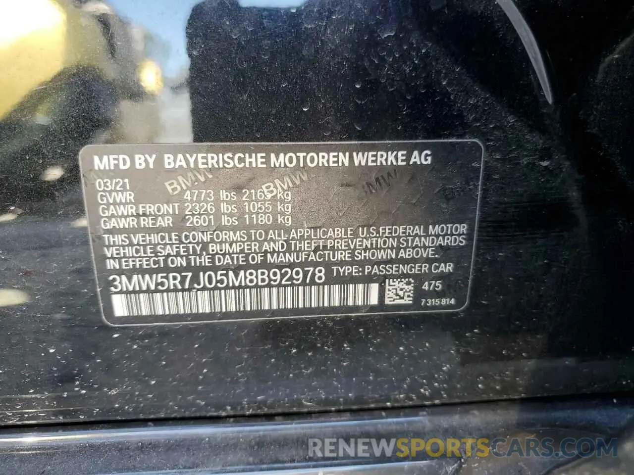 12 Photograph of a damaged car 3MW5R7J05M8B92978 BMW 3 SERIES 2021