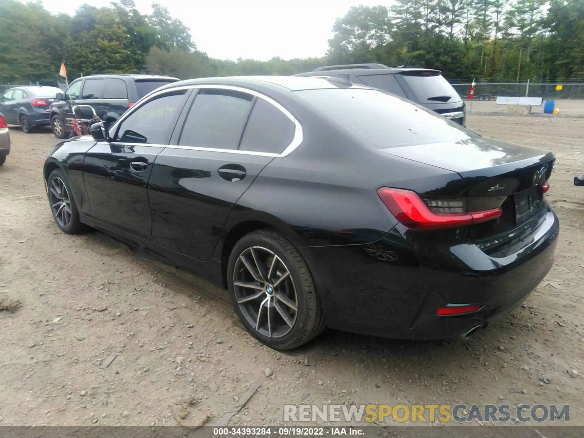 3 Photograph of a damaged car 3MW5R7J05M8C01176 BMW 3 SERIES 2021