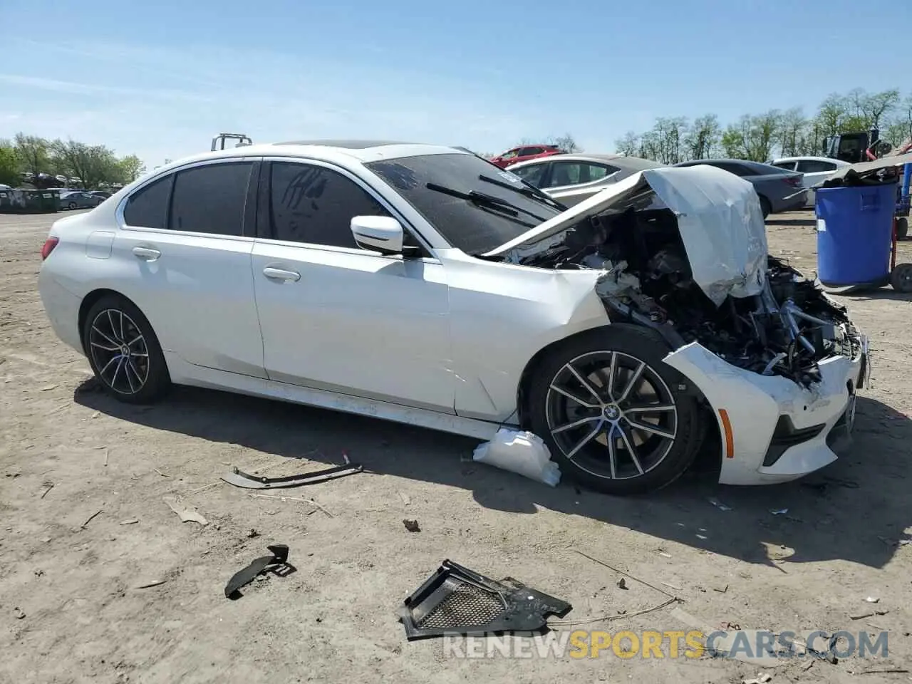 4 Photograph of a damaged car 3MW5R7J05M8C06619 BMW 3 SERIES 2021