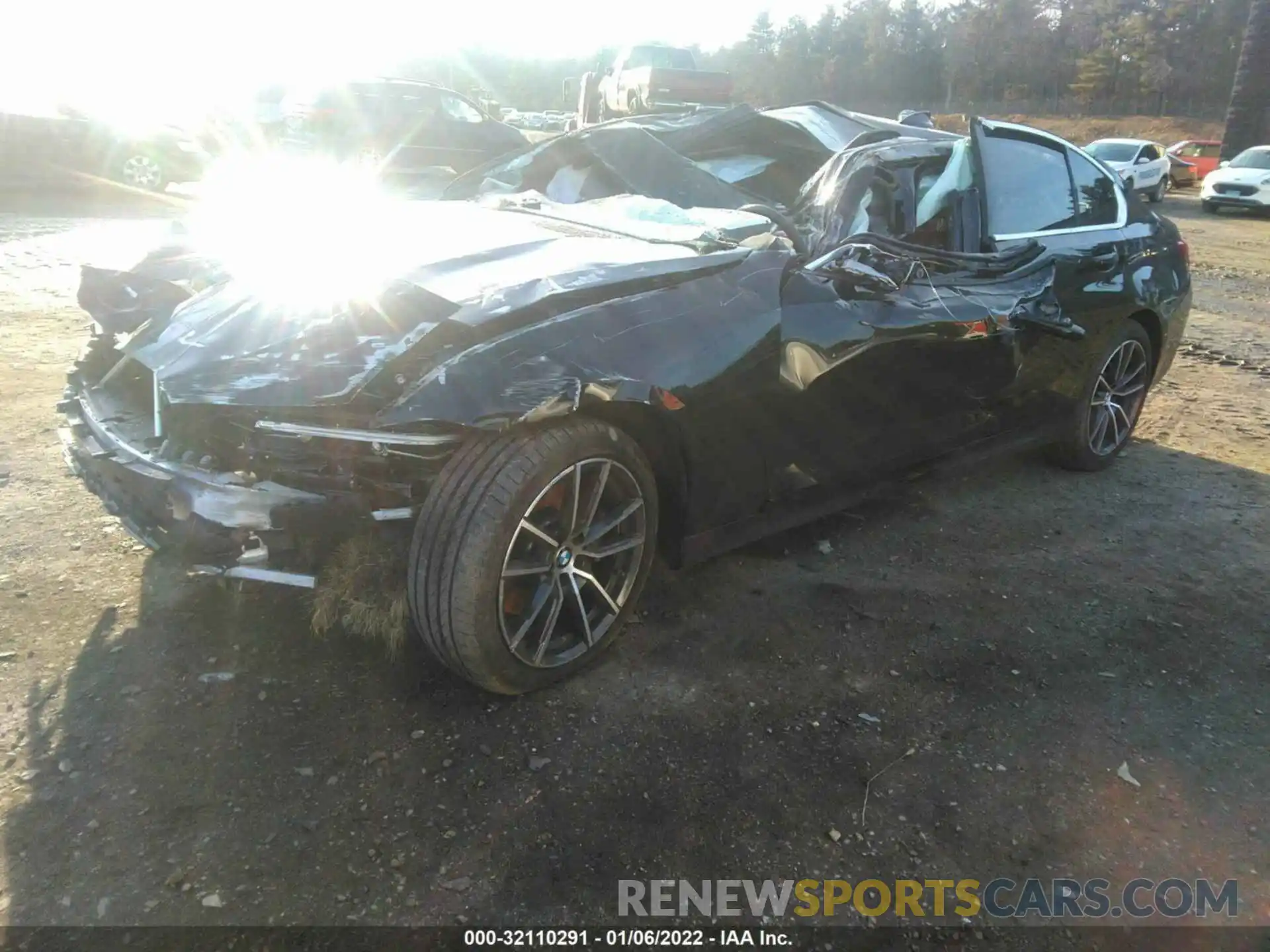 2 Photograph of a damaged car 3MW5R7J05M8C08418 BMW 3 SERIES 2021