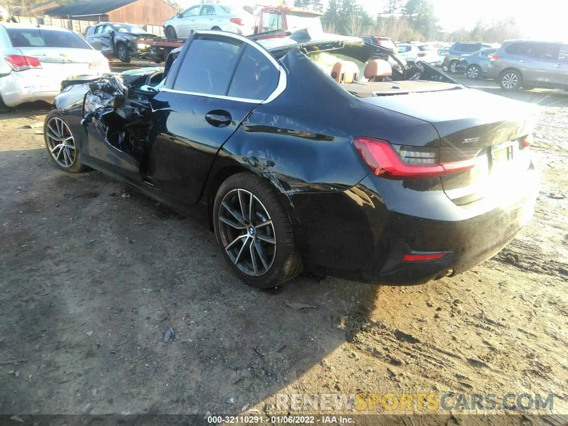 3 Photograph of a damaged car 3MW5R7J05M8C08418 BMW 3 SERIES 2021