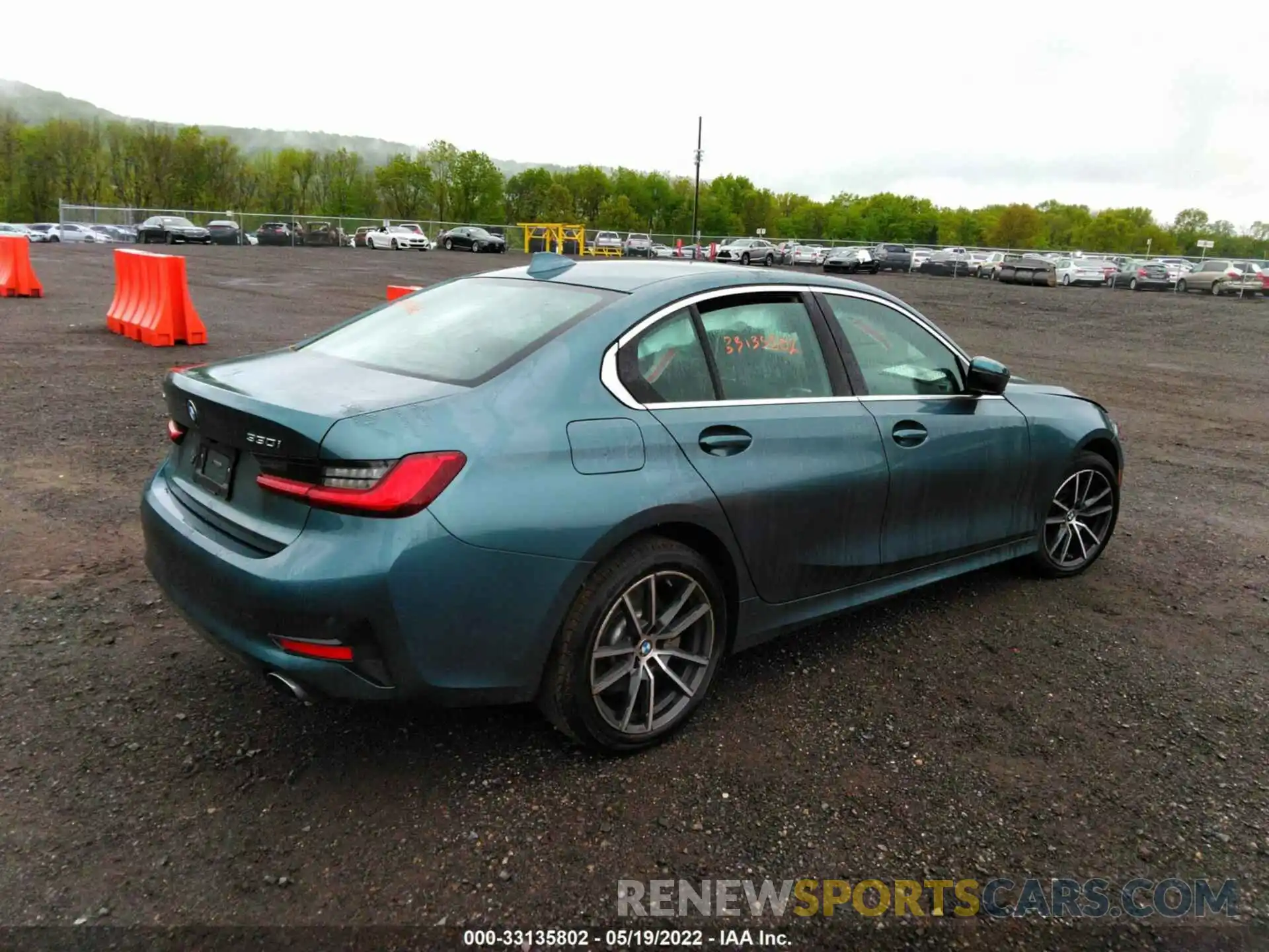 4 Photograph of a damaged car 3MW5R7J05M8C15384 BMW 3 SERIES 2021