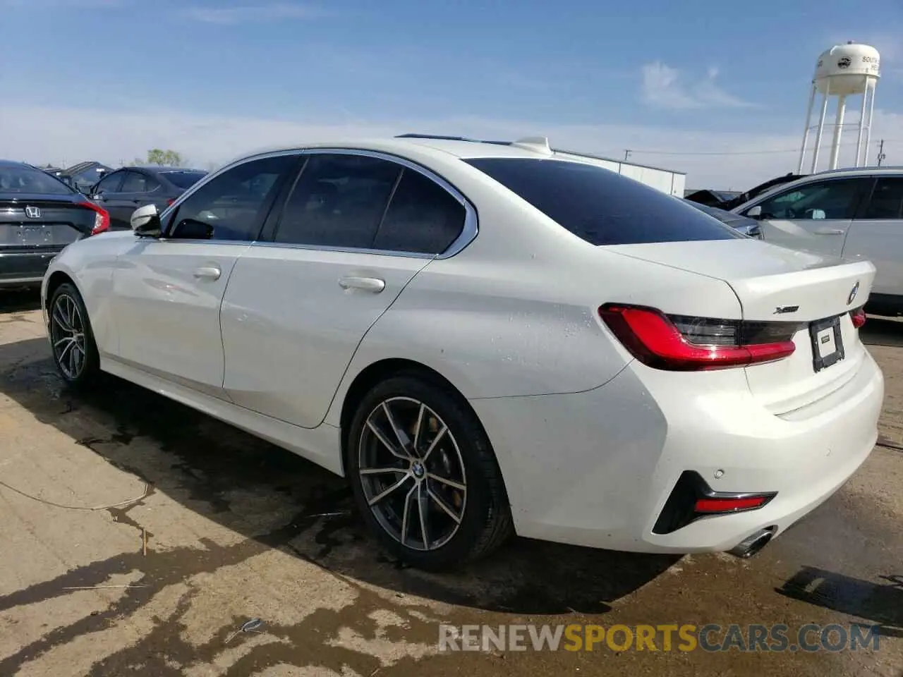 2 Photograph of a damaged car 3MW5R7J05M8C20679 BMW 3 SERIES 2021