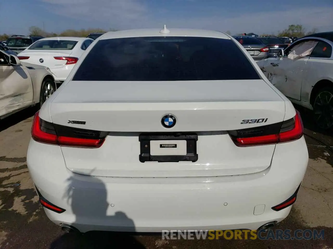 6 Photograph of a damaged car 3MW5R7J05M8C20679 BMW 3 SERIES 2021
