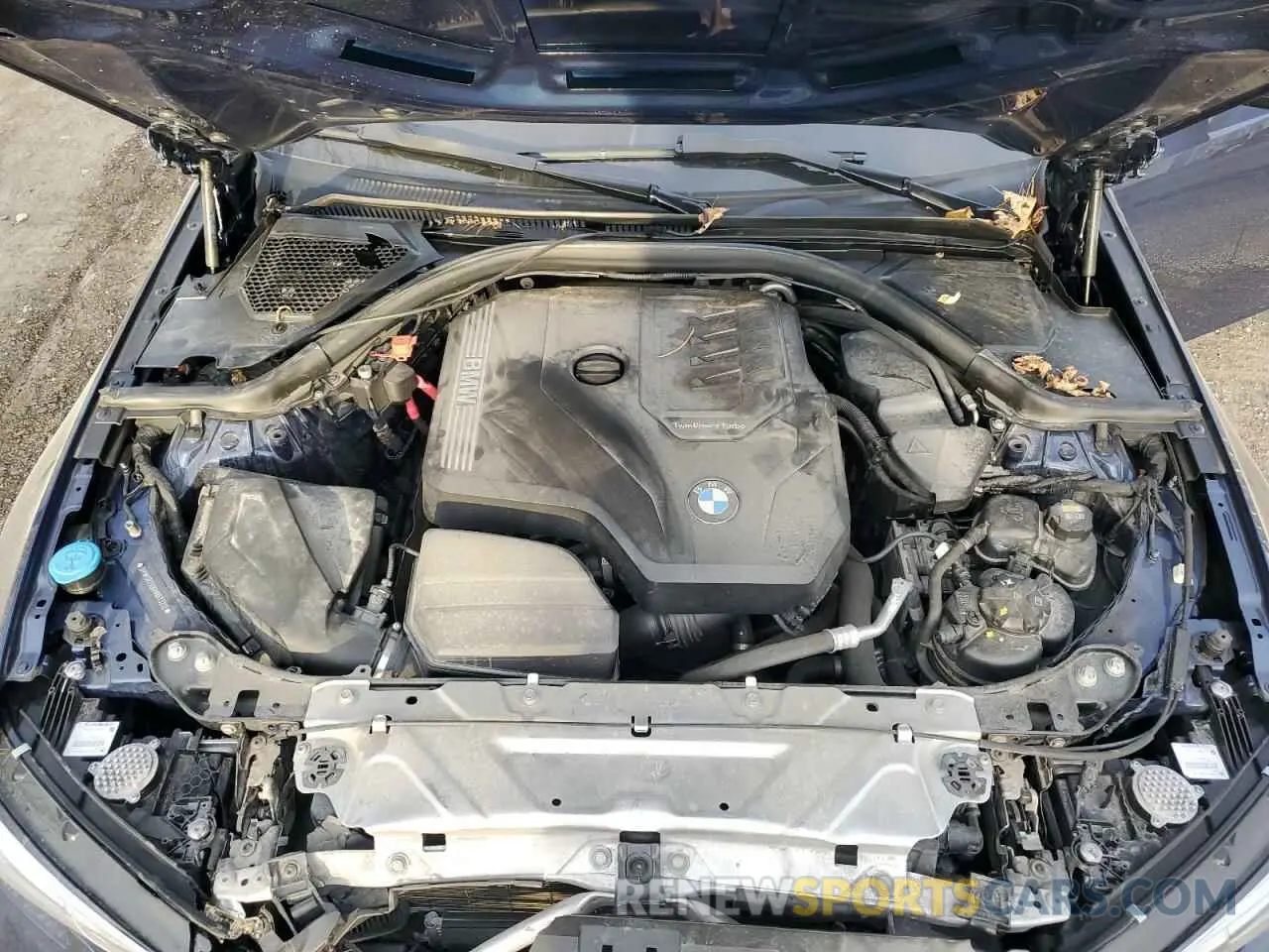 11 Photograph of a damaged car 3MW5R7J06M8B73212 BMW 3 SERIES 2021