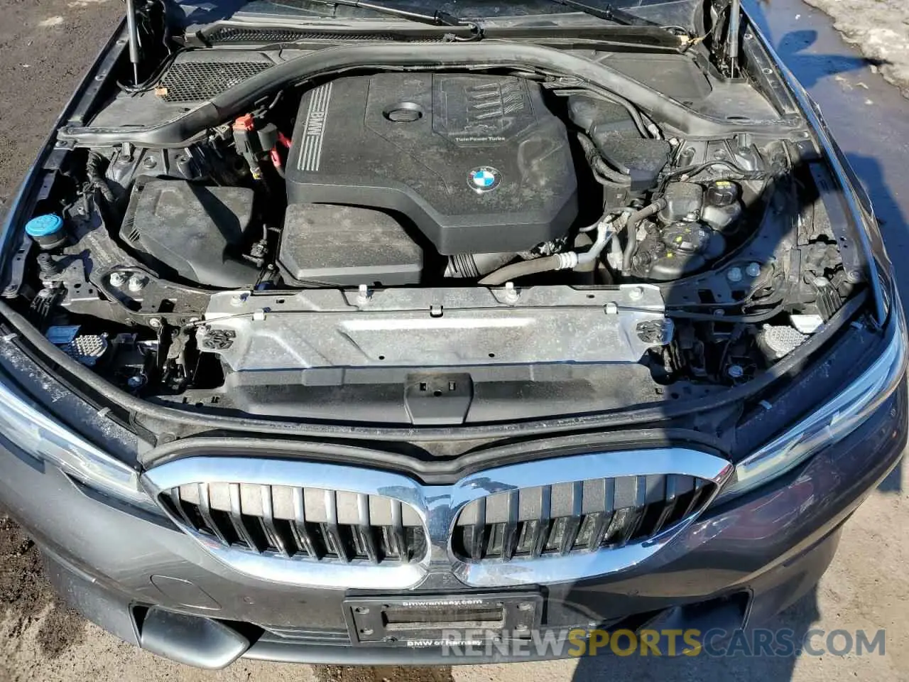 11 Photograph of a damaged car 3MW5R7J06M8B85005 BMW 3 SERIES 2021