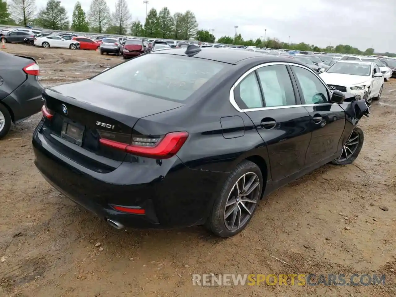 4 Photograph of a damaged car 3MW5R7J06M8B95677 BMW 3 SERIES 2021