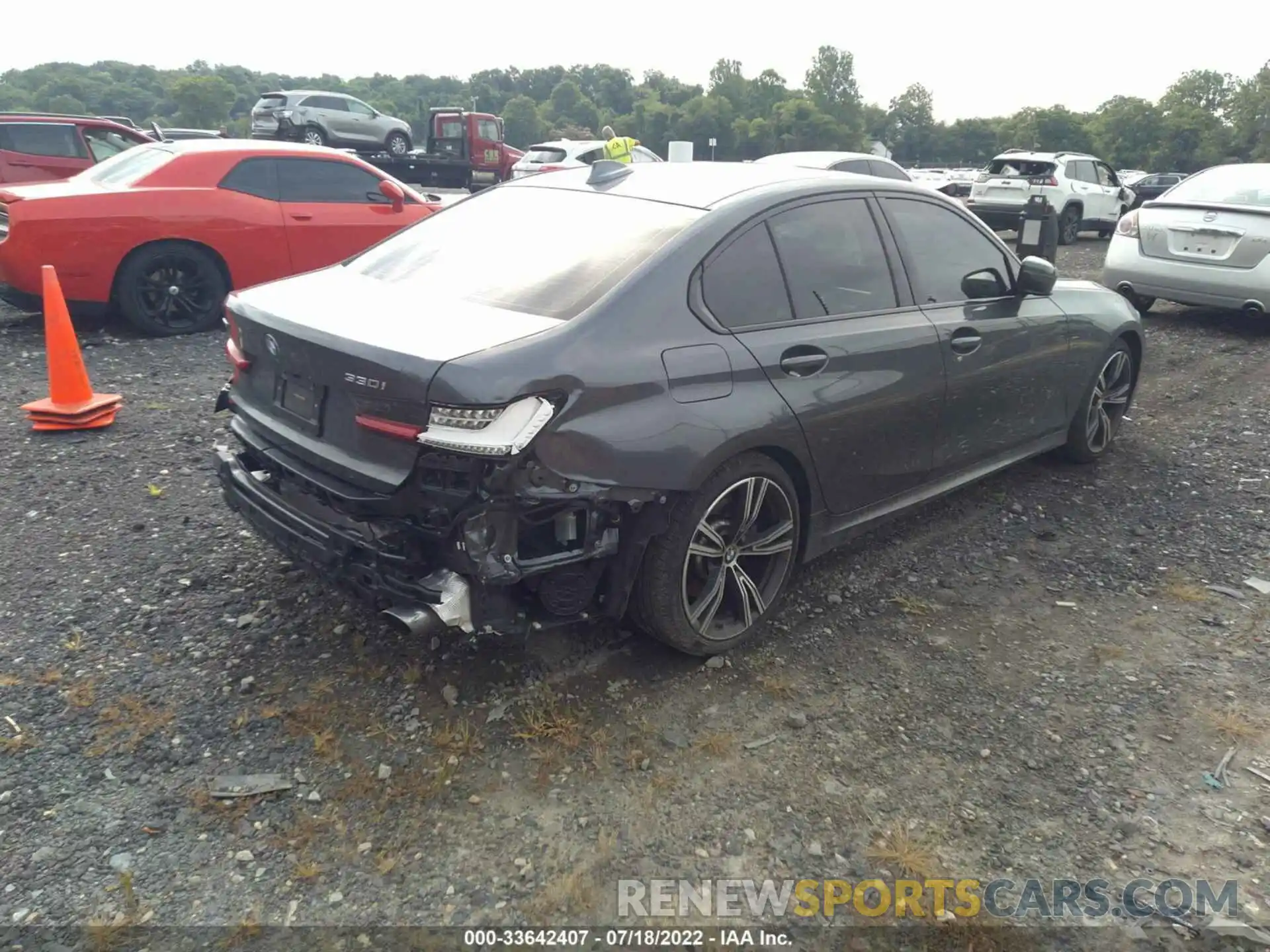 4 Photograph of a damaged car 3MW5R7J07M8C04239 BMW 3 SERIES 2021