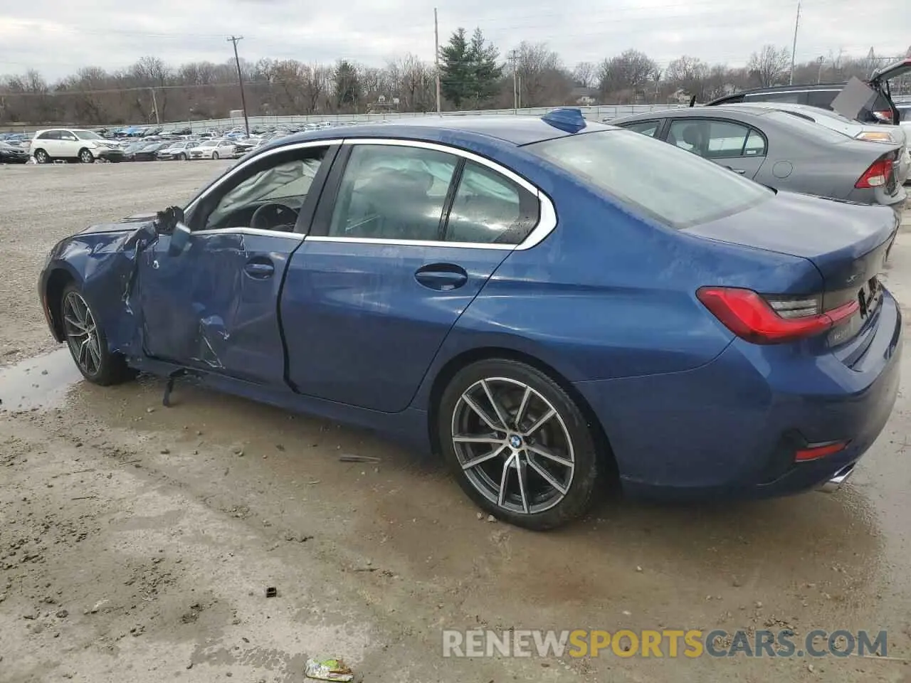 2 Photograph of a damaged car 3MW5R7J07M8C08632 BMW 3 SERIES 2021
