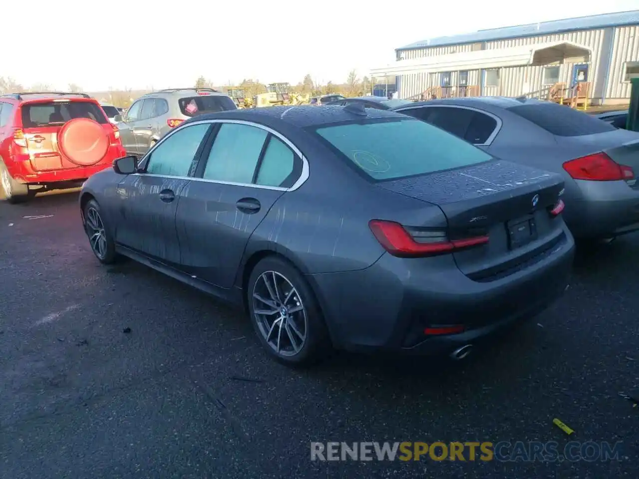 3 Photograph of a damaged car 3MW5R7J08M8B68836 BMW 3 SERIES 2021