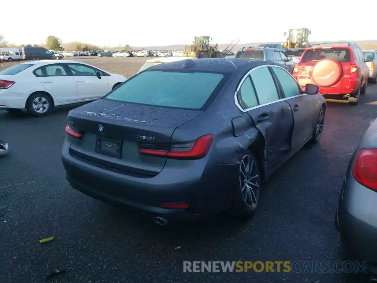 4 Photograph of a damaged car 3MW5R7J08M8B68836 BMW 3 SERIES 2021