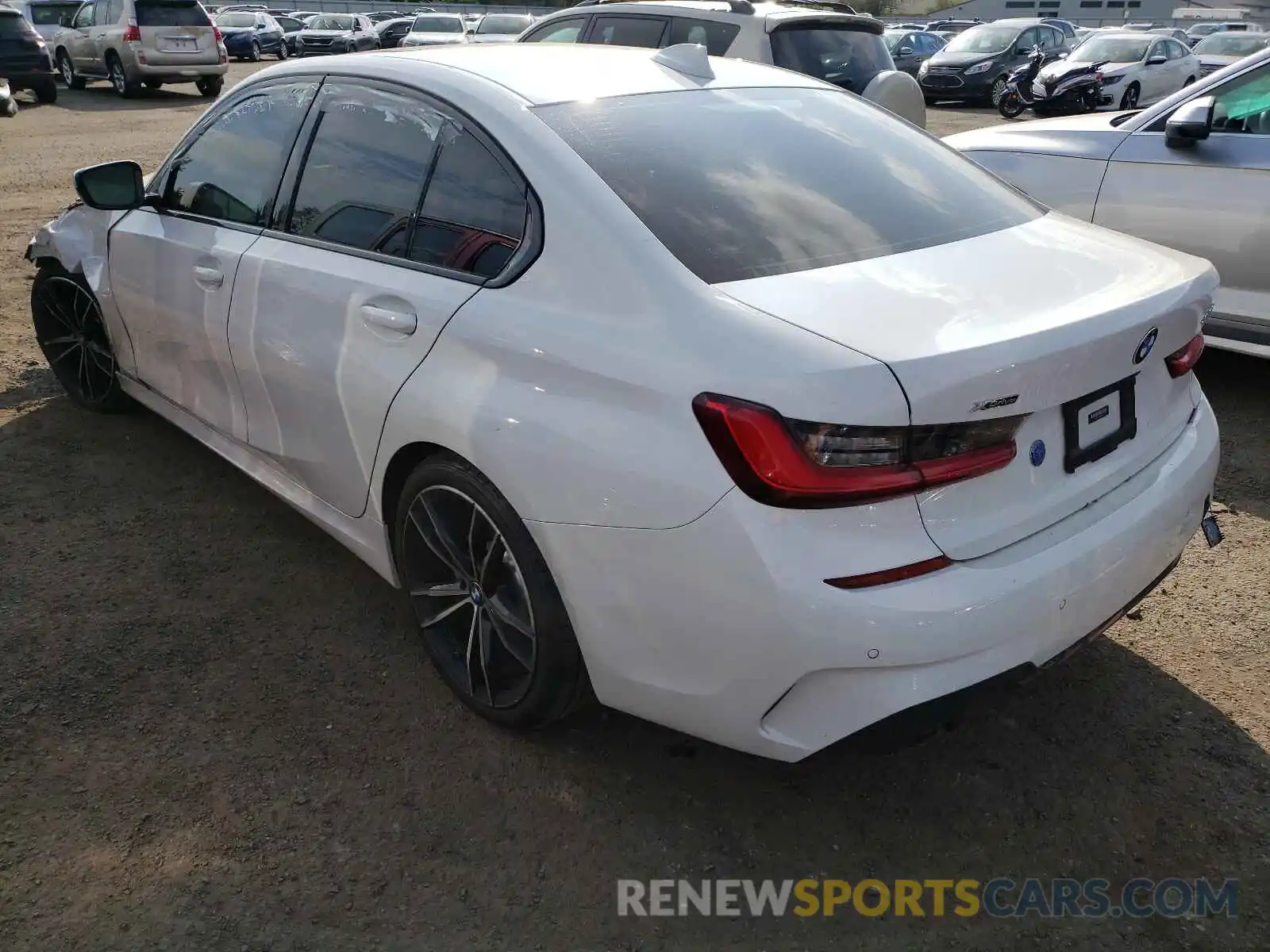 3 Photograph of a damaged car 3MW5R7J08M8B83305 BMW 3 SERIES 2021