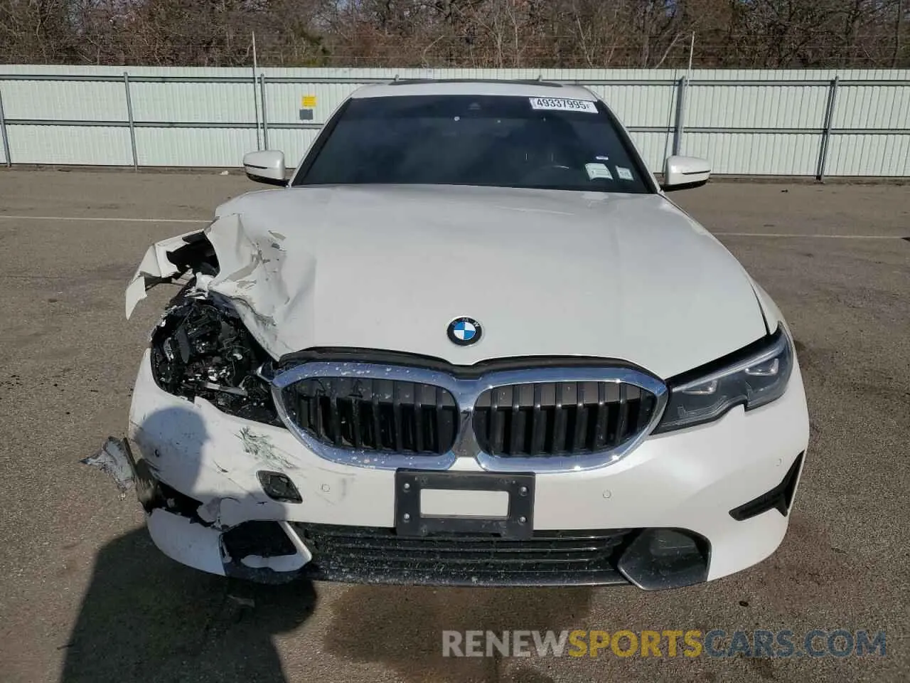 5 Photograph of a damaged car 3MW5R7J08M8C15993 BMW 3 SERIES 2021