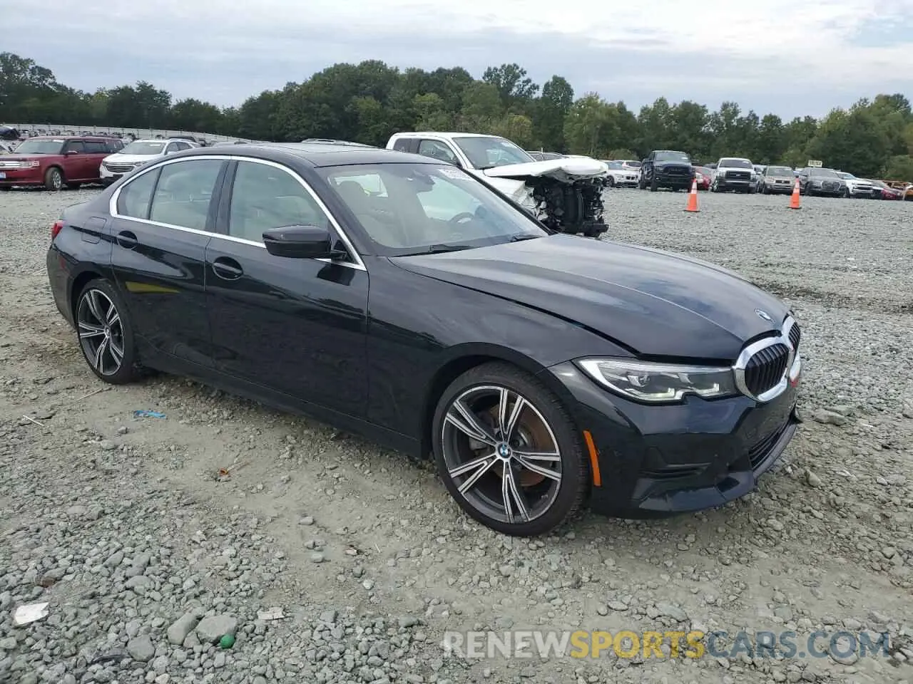 4 Photograph of a damaged car 3MW5R7J09M8B78517 BMW 3 SERIES 2021
