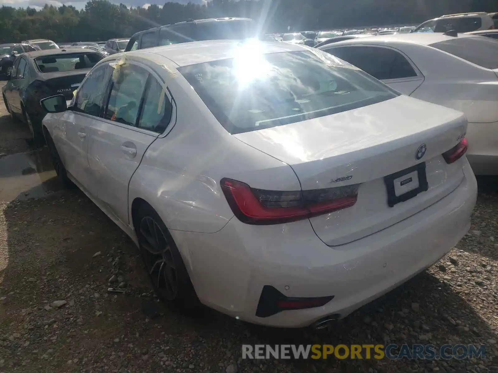 3 Photograph of a damaged car 3MW5R7J09M8B92546 BMW 3 SERIES 2021