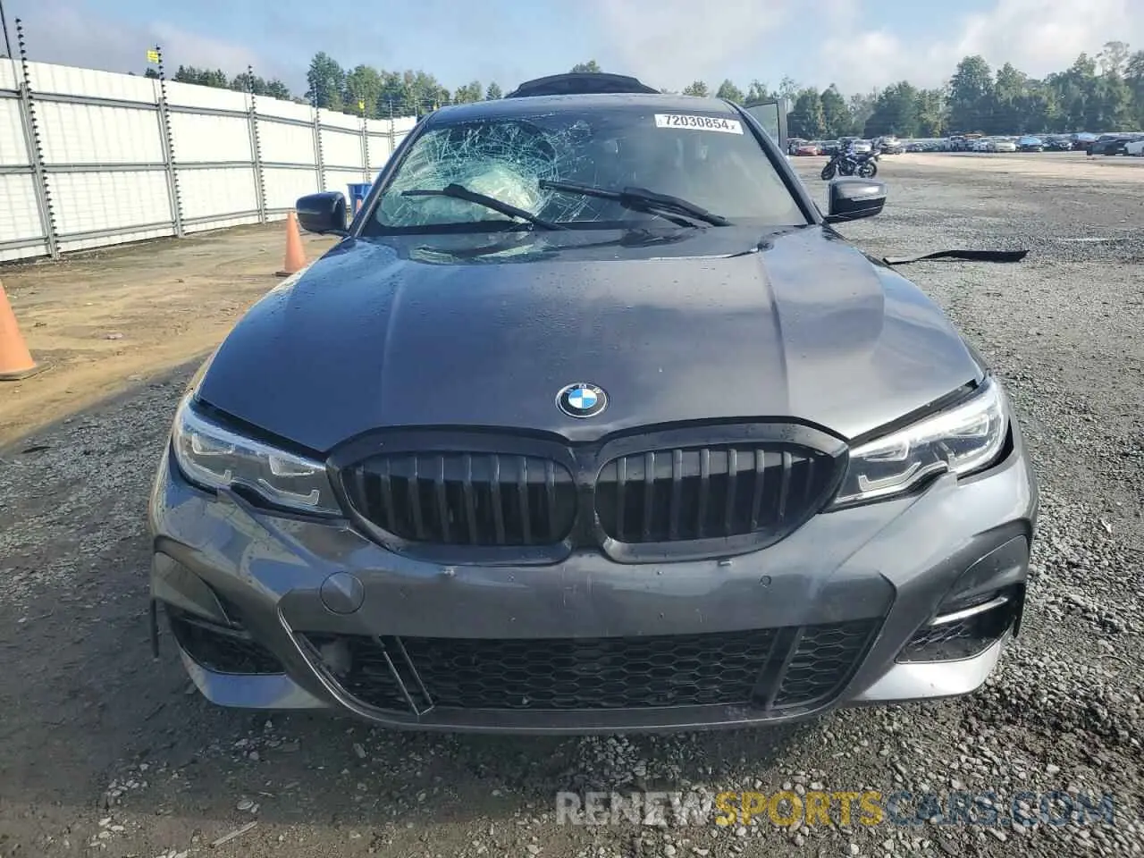 5 Photograph of a damaged car 3MW5R7J09M8B96404 BMW 3 SERIES 2021