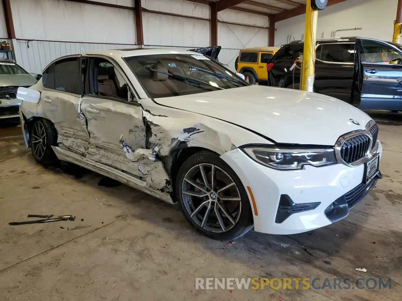 4 Photograph of a damaged car 3MW5R7J09M8C12553 BMW 3 SERIES 2021