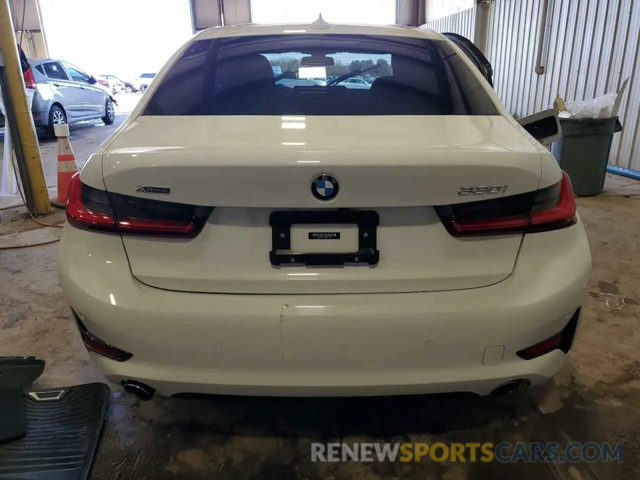 6 Photograph of a damaged car 3MW5R7J09M8C12553 BMW 3 SERIES 2021