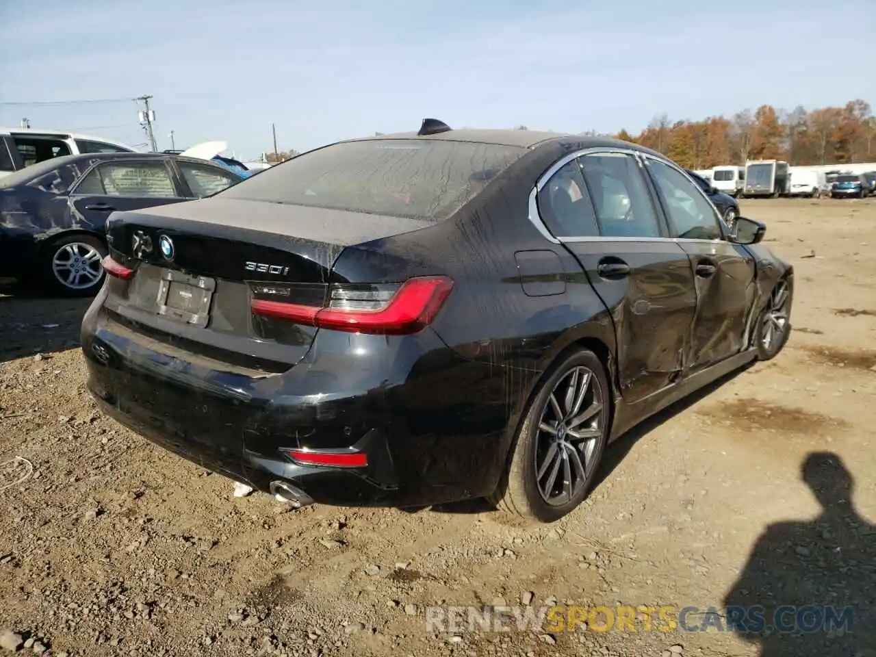 4 Photograph of a damaged car 3MW5R7J0XM8B51892 BMW 3 SERIES 2021