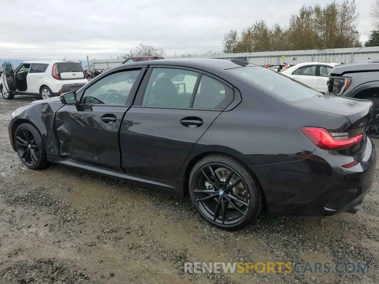 2 Photograph of a damaged car 3MW5R7J0XM8B66330 BMW 3 SERIES 2021