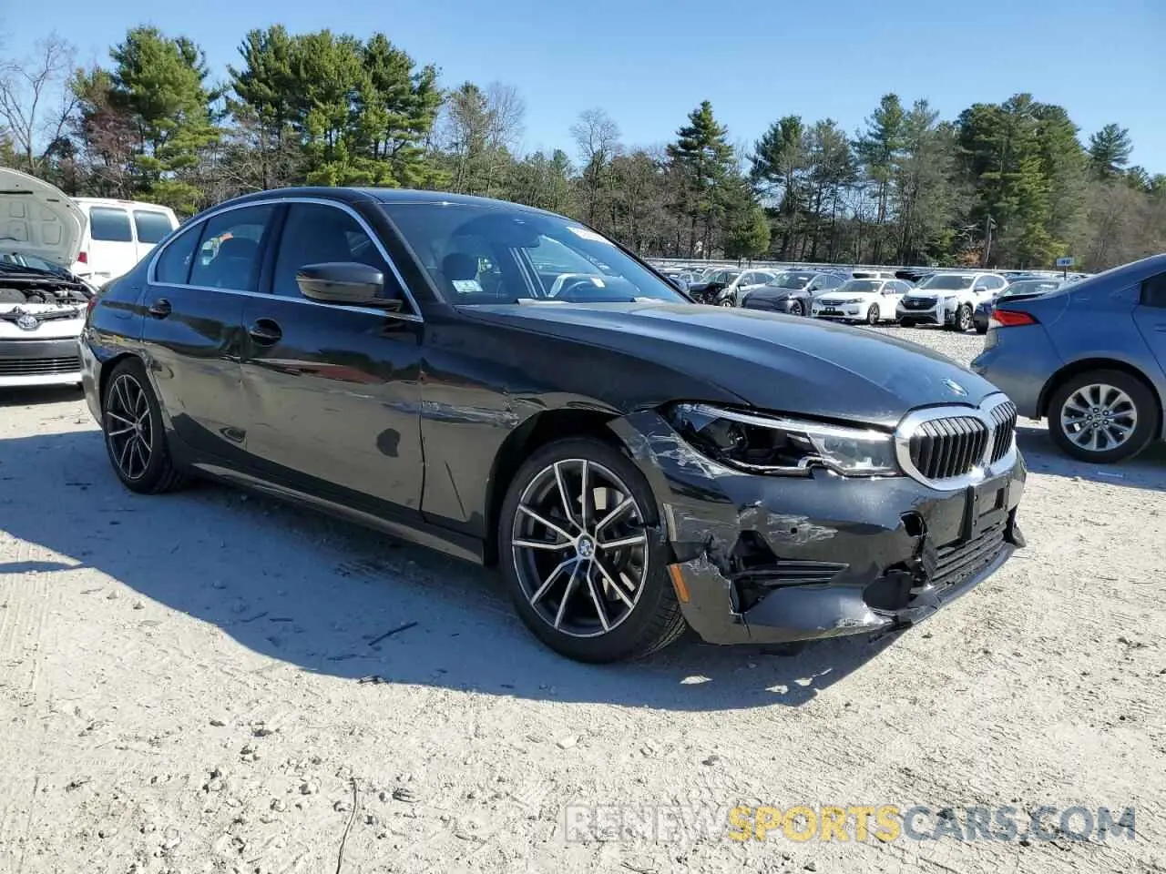 4 Photograph of a damaged car 3MW5R7J0XM8B93303 BMW 3 SERIES 2021