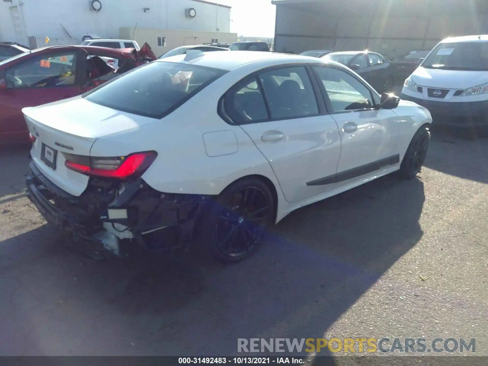 4 Photograph of a damaged car 3MW5U7J01M8B53979 BMW 3 SERIES 2021