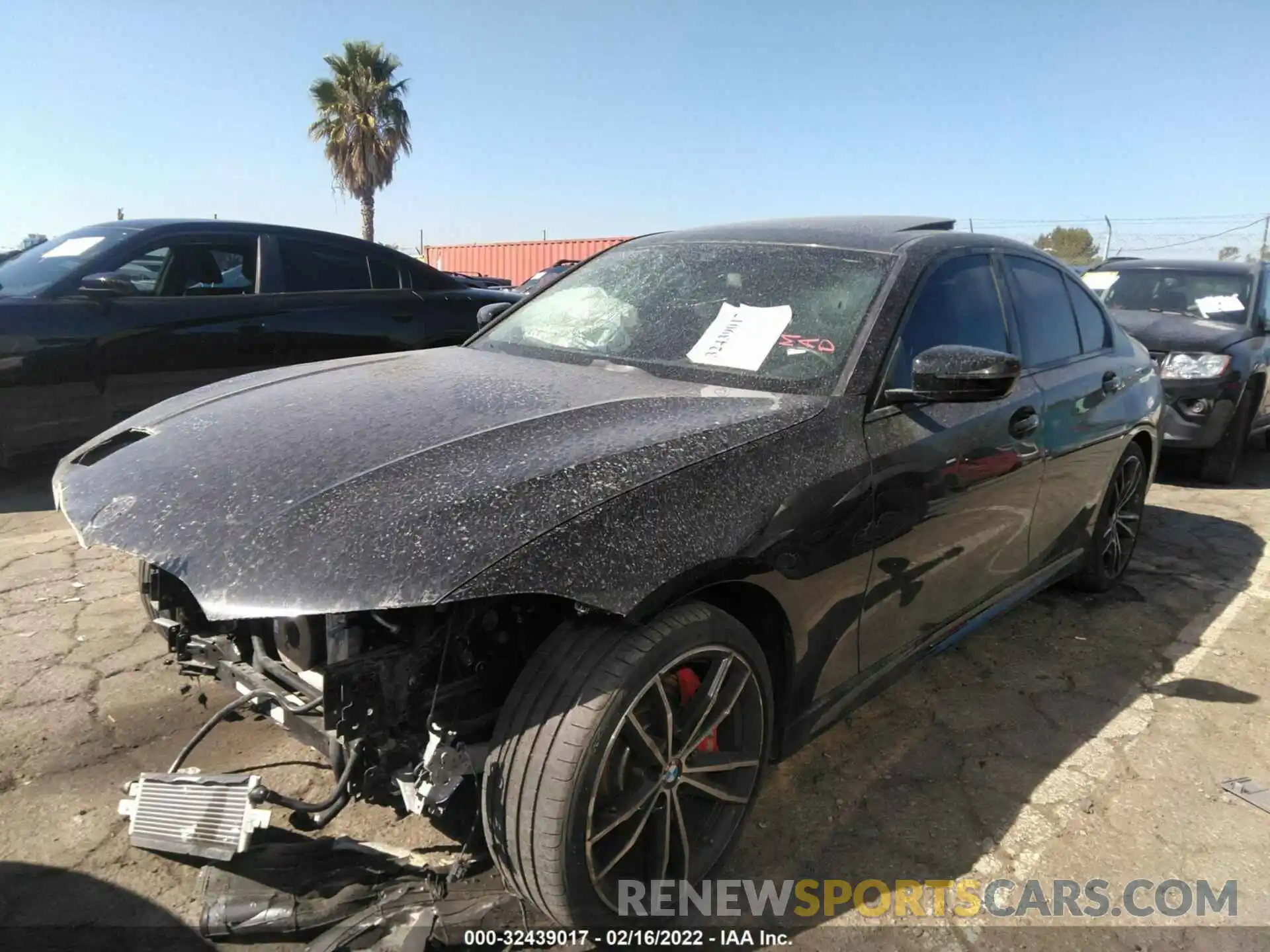 2 Photograph of a damaged car 3MW5U7J03M8B55295 BMW 3 SERIES 2021