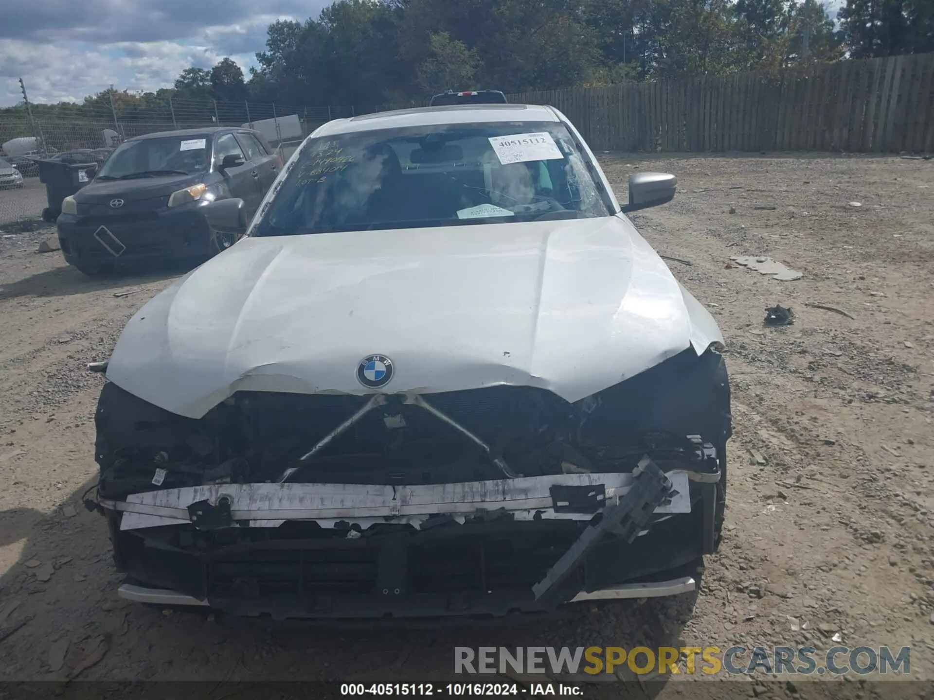 12 Photograph of a damaged car 3MW5U7J04M8B84014 BMW 3 SERIES 2021