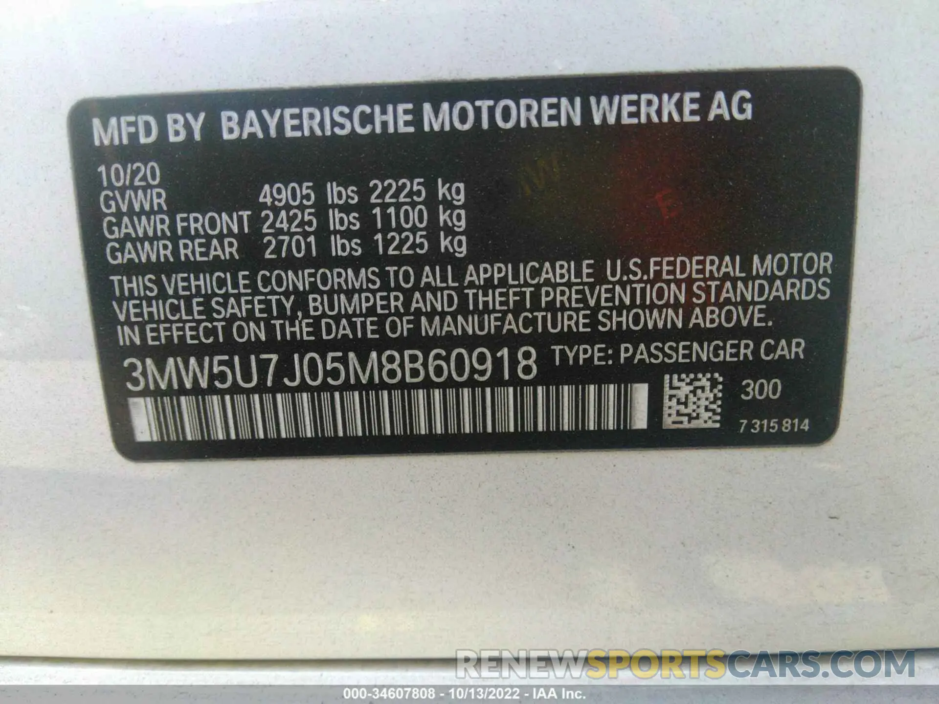 9 Photograph of a damaged car 3MW5U7J05M8B60918 BMW 3 SERIES 2021