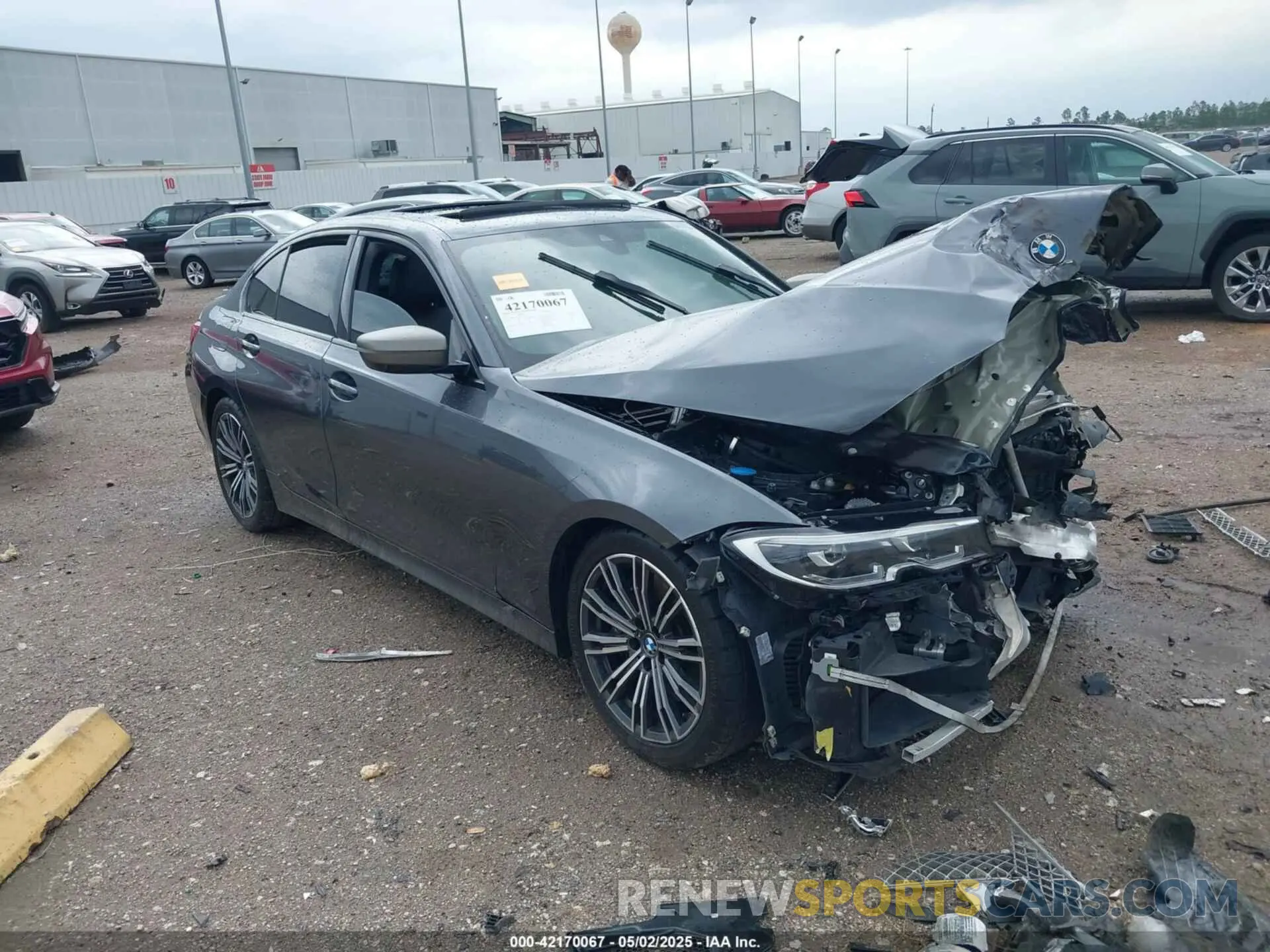 1 Photograph of a damaged car 3MW5U7J06M8C11570 BMW 3 SERIES 2021