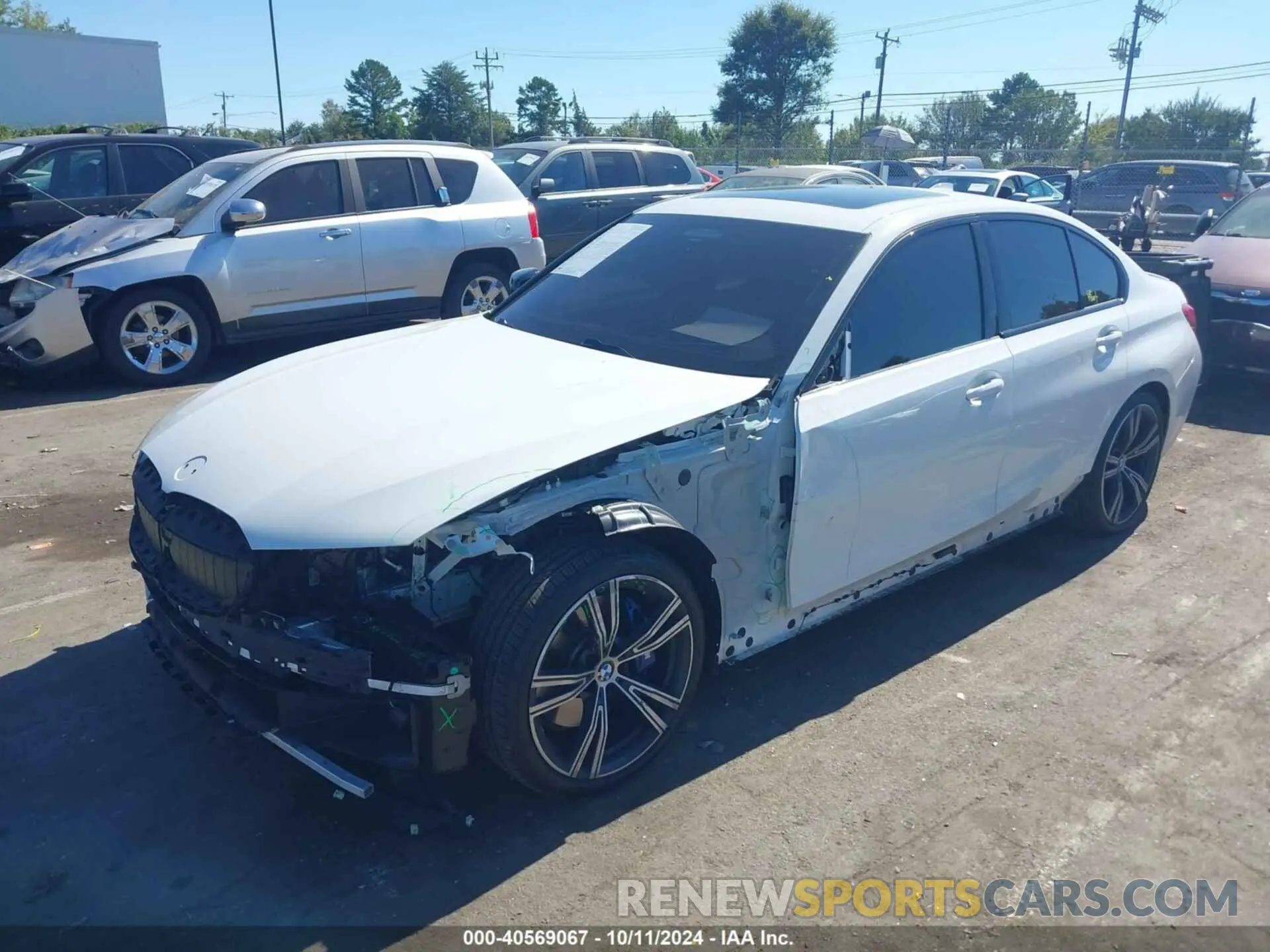 2 Photograph of a damaged car 3MW5U7J07M8C12419 BMW 3 SERIES 2021
