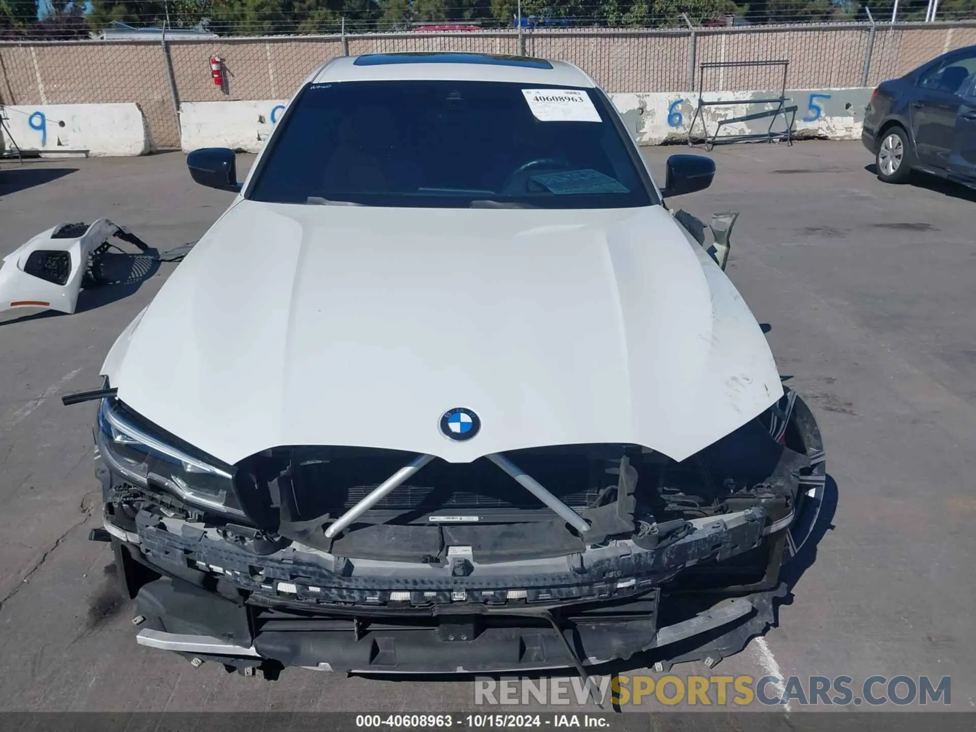 13 Photograph of a damaged car 3MW5U7J09M8B56015 BMW 3 SERIES 2021