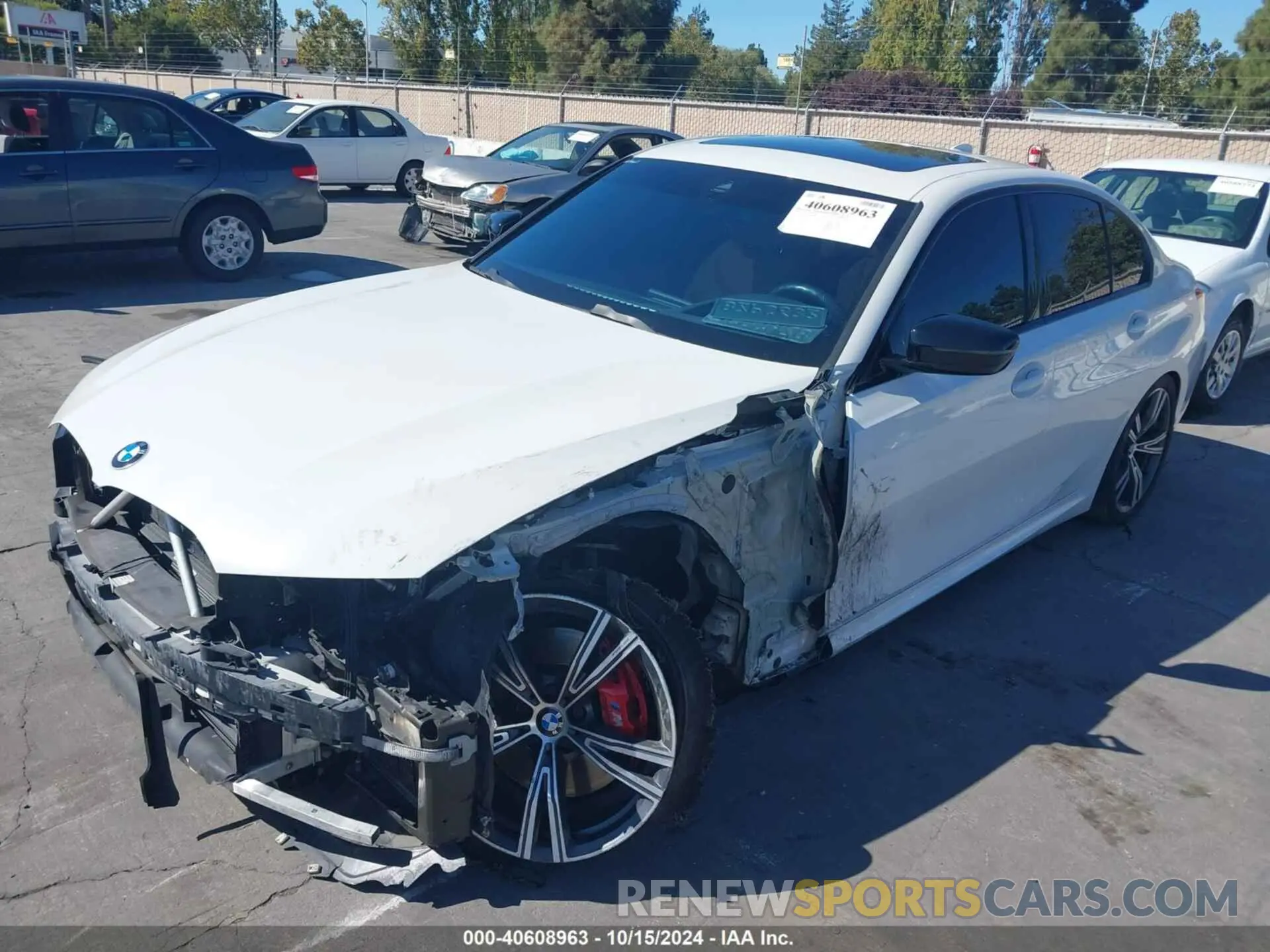 2 Photograph of a damaged car 3MW5U7J09M8B56015 BMW 3 SERIES 2021