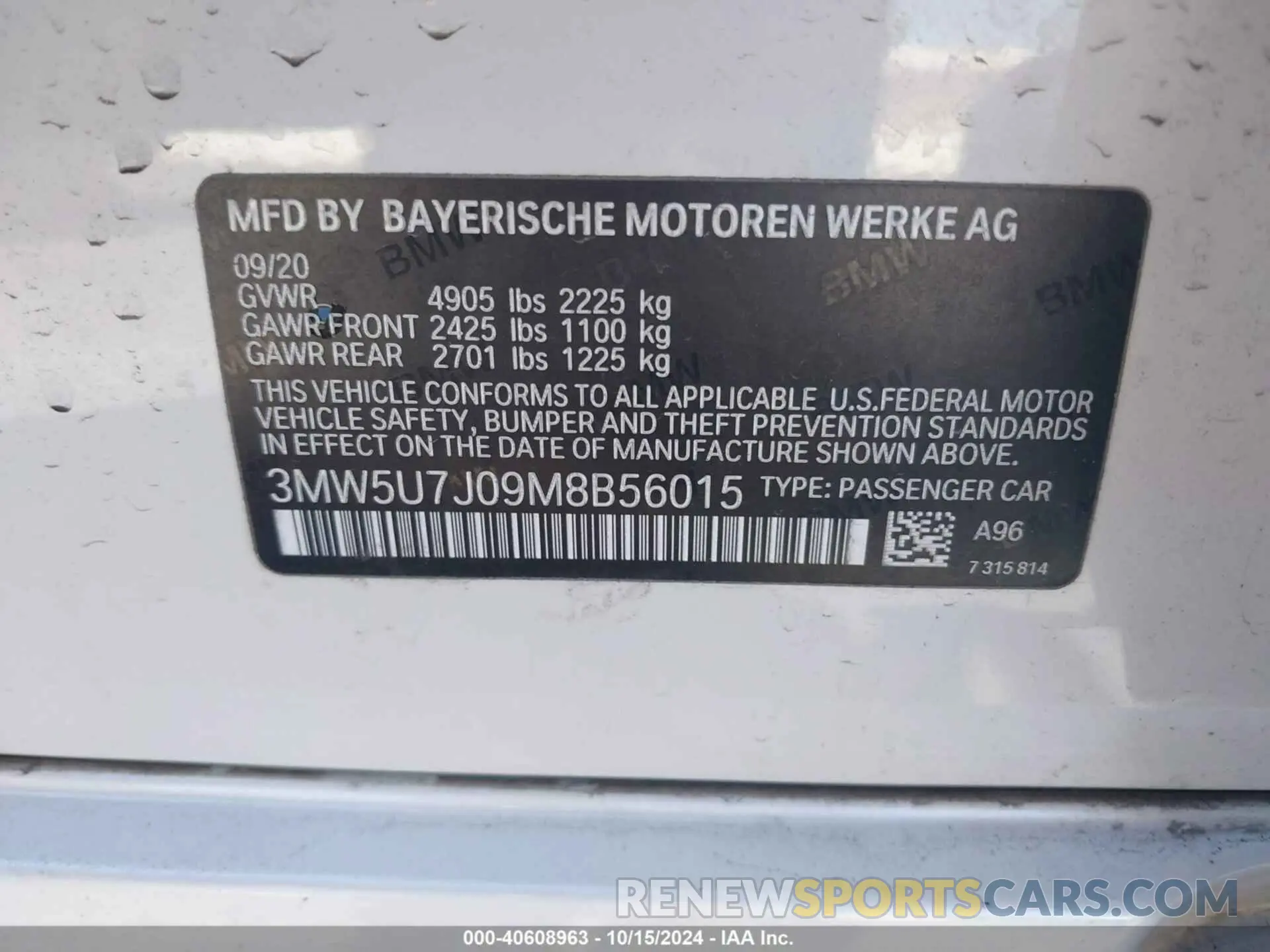 9 Photograph of a damaged car 3MW5U7J09M8B56015 BMW 3 SERIES 2021