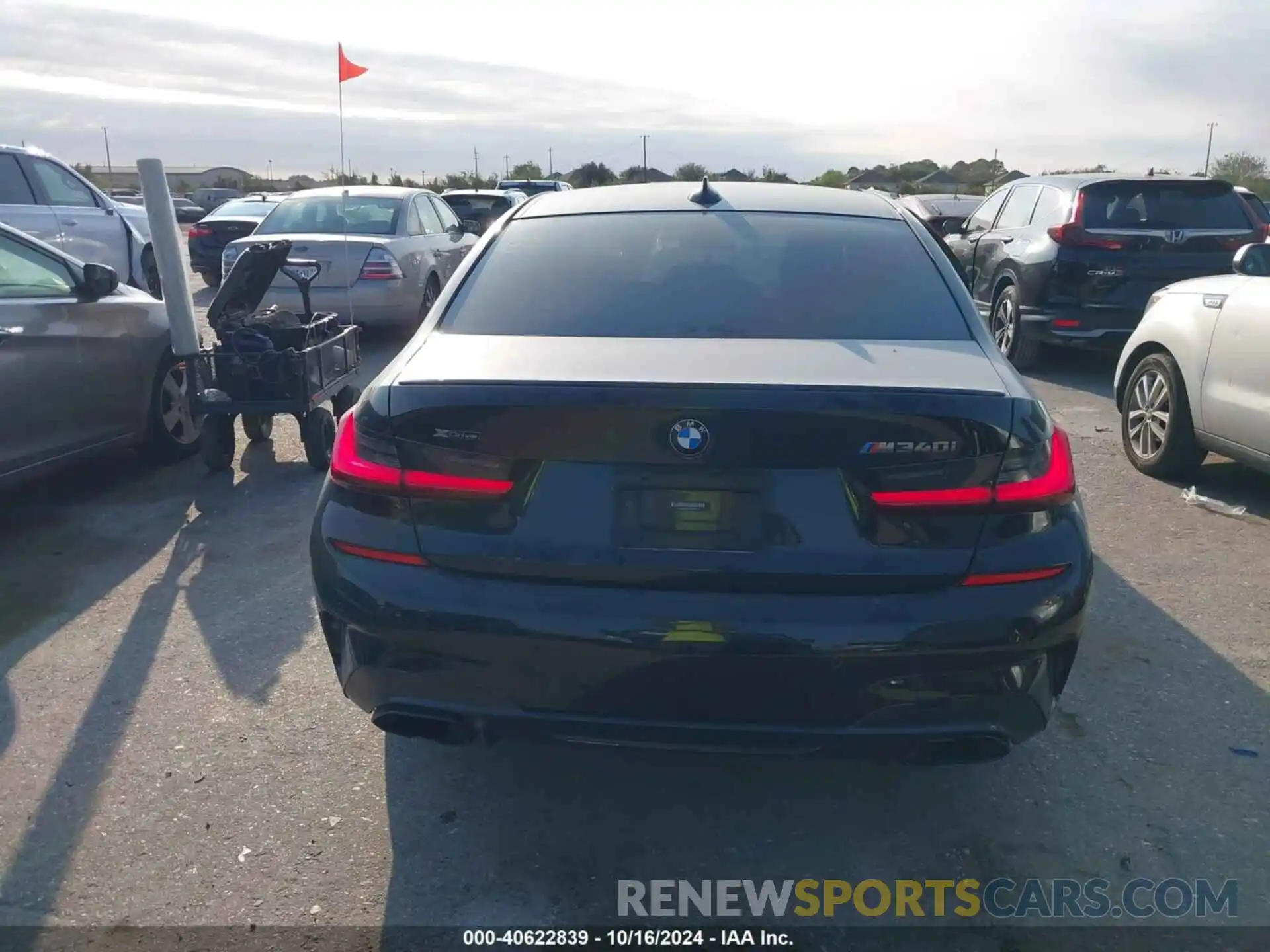 16 Photograph of a damaged car 3MW5U9J00M8B96530 BMW 3 SERIES 2021