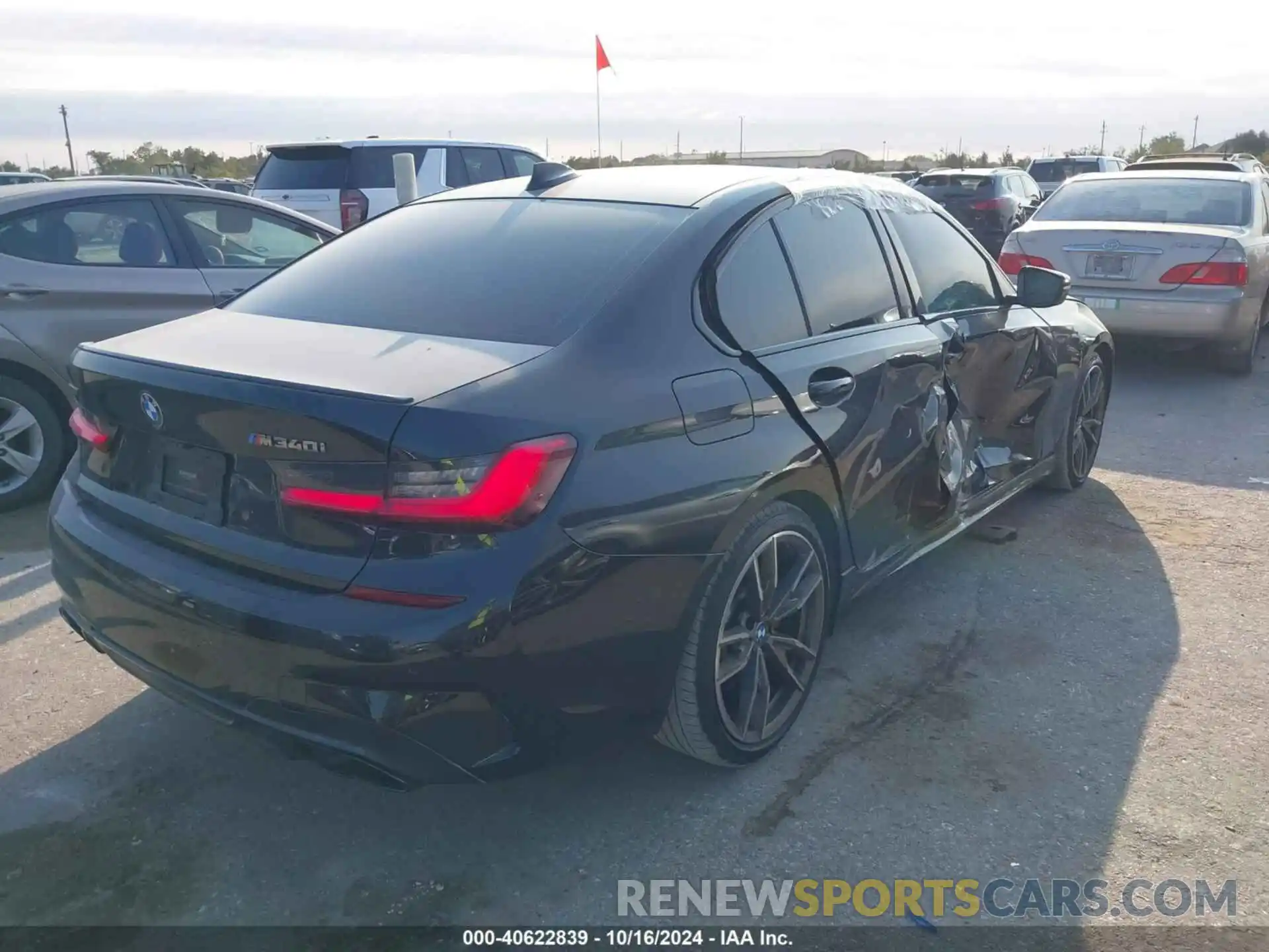 4 Photograph of a damaged car 3MW5U9J00M8B96530 BMW 3 SERIES 2021