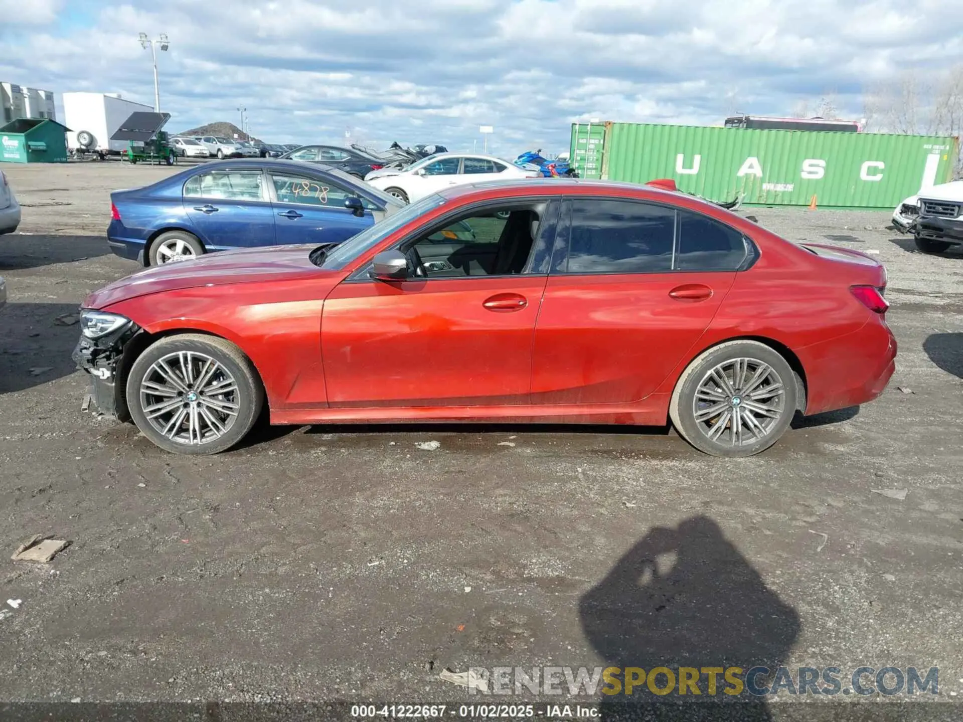 13 Photograph of a damaged car 3MW5U9J04M8B61795 BMW 3 SERIES 2021