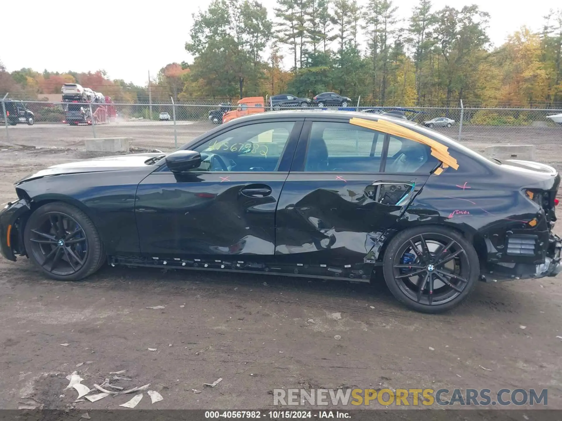15 Photograph of a damaged car 3MW5U9J05M8B57447 BMW 3 SERIES 2021