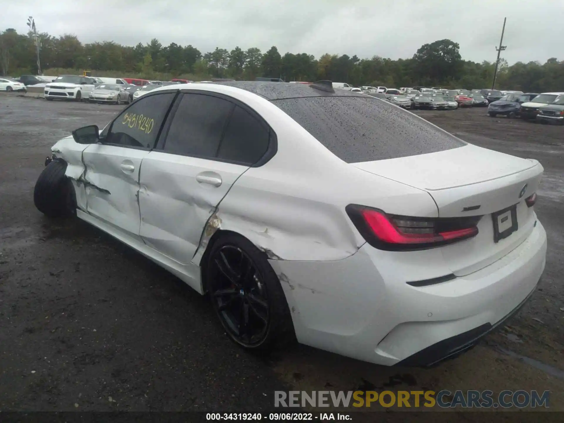 3 Photograph of a damaged car 3MW5U9J05M8B88519 BMW 3 SERIES 2021